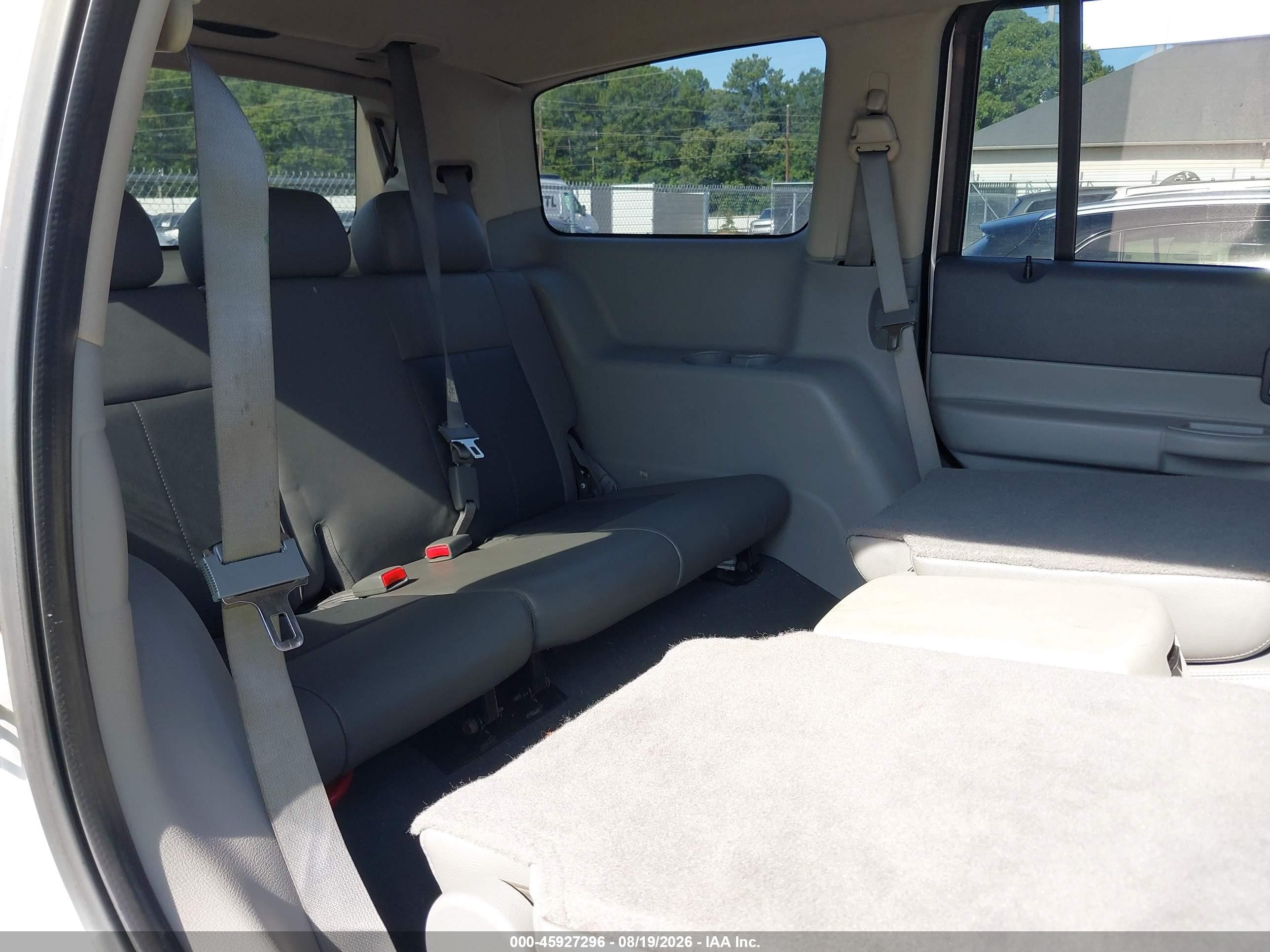 2007 Dodge Durango Limited Silver vin: 1D8HD58247F563619