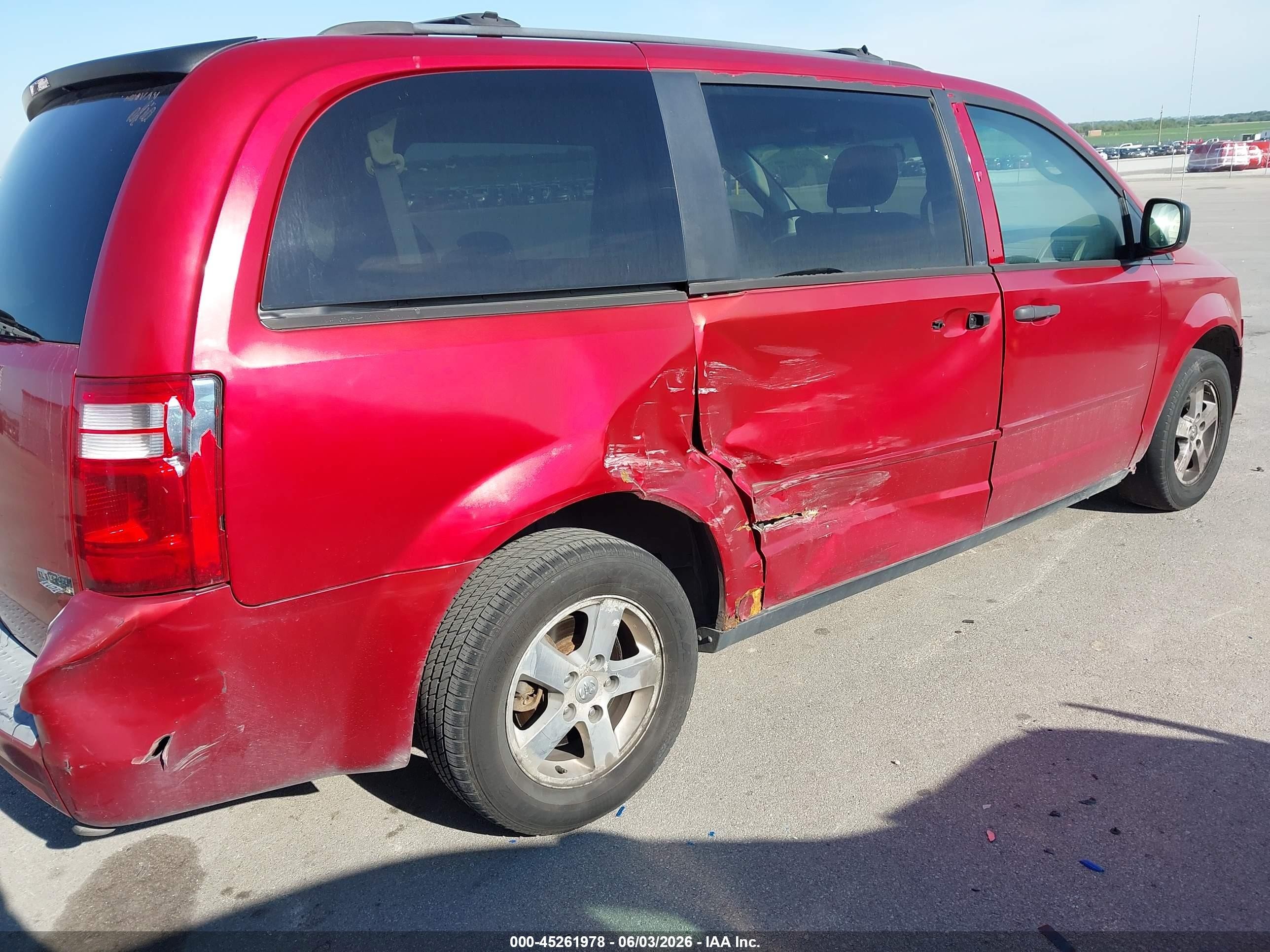 2008 Dodge Grand Caravan Se Red vin: 1D8HN44H08B107501