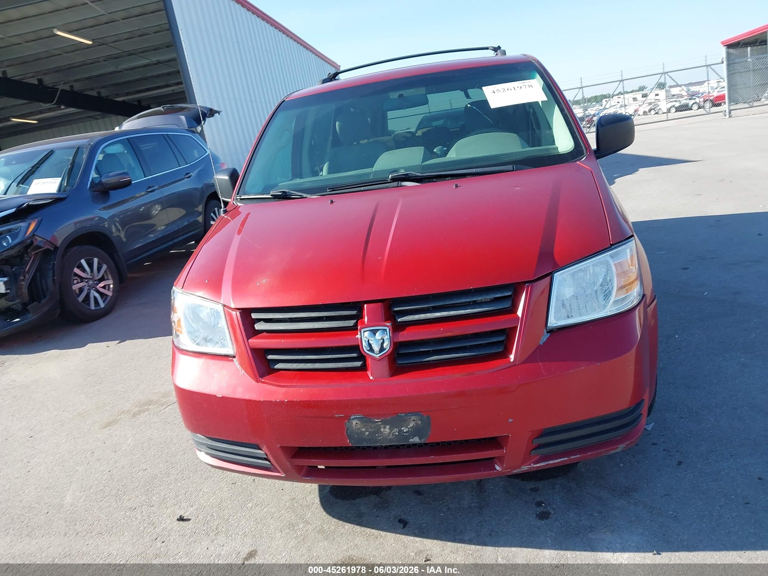 2008 Dodge Grand Caravan Se Red vin: 1D8HN44H08B107501