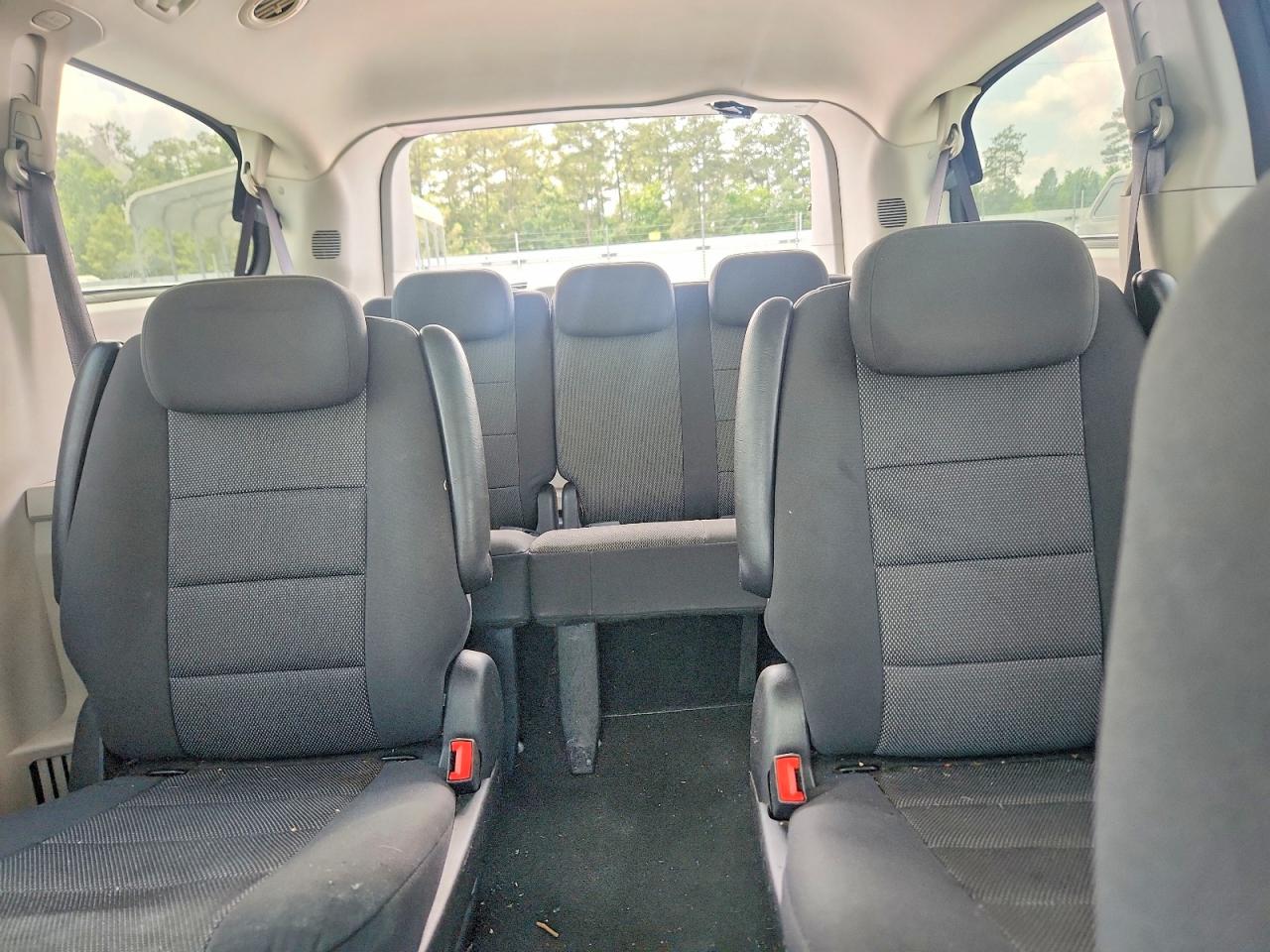 2008 Dodge Grand Caravan Se Silver vin: 1D8HN44H08B164653