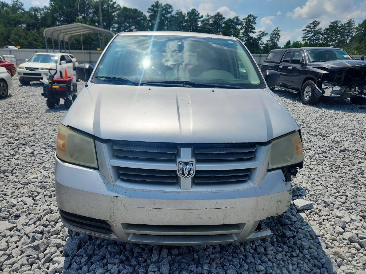 2008 Dodge Grand Caravan Se Silver vin: 1D8HN44H08B164653