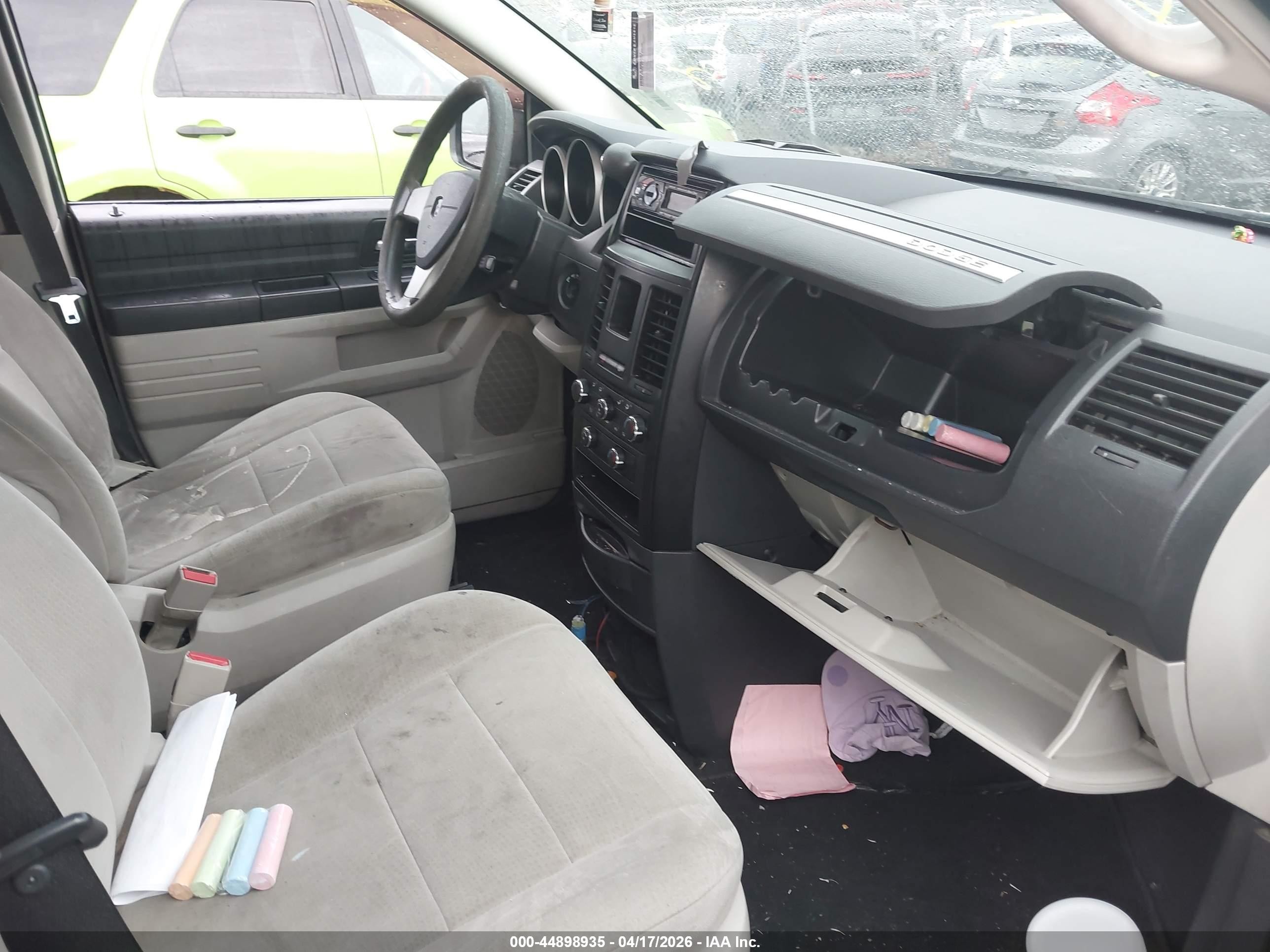 2008 Dodge Grand Caravan Se White vin: 1D8HN44H18B134612