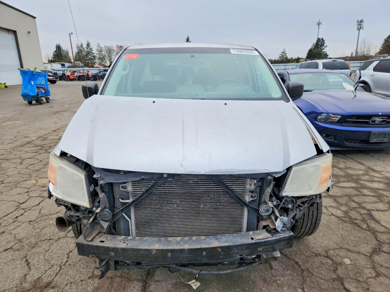 2008 Dodge Grand Caravan Se Silver vin: 1D8HN44H28B156568