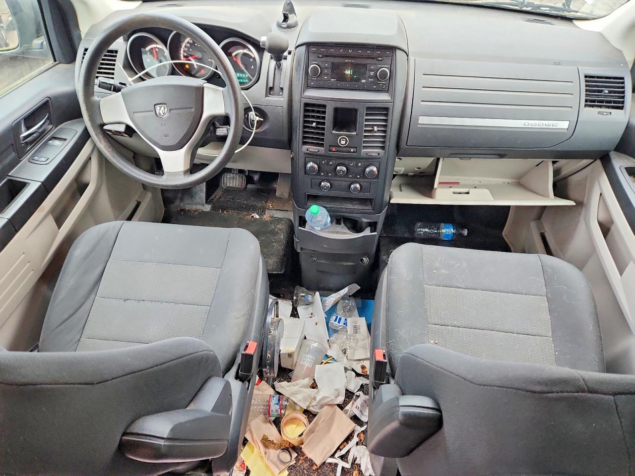 2008 Dodge Grand Caravan Se Silver vin: 1D8HN44H28B156568