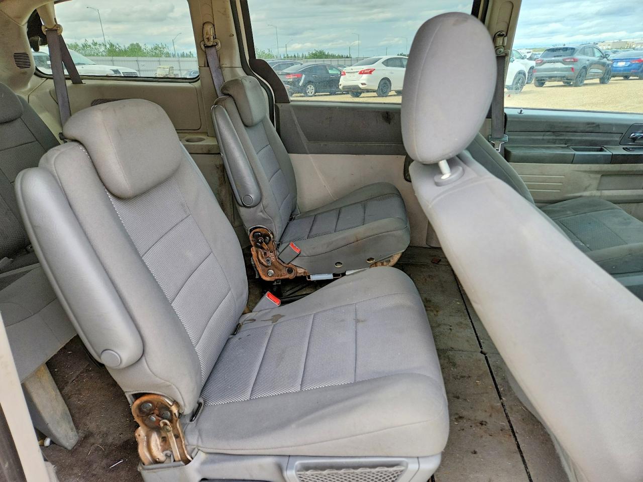 2008 Dodge Grand Caravan Se White vin: 1D8HN44H28B180465