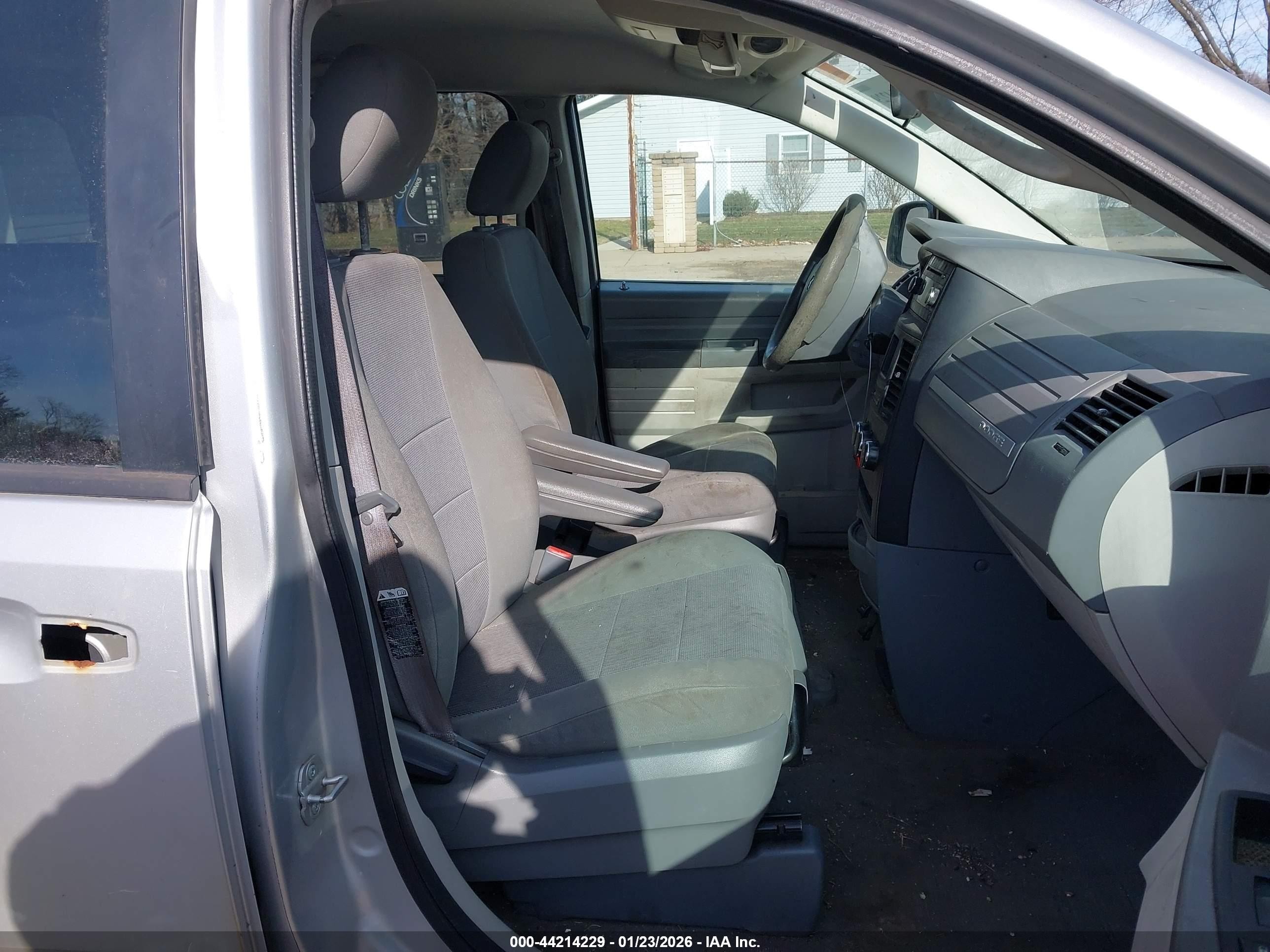 2008 Dodge Grand Caravan Se Silver vin: 1D8HN44H28B188498