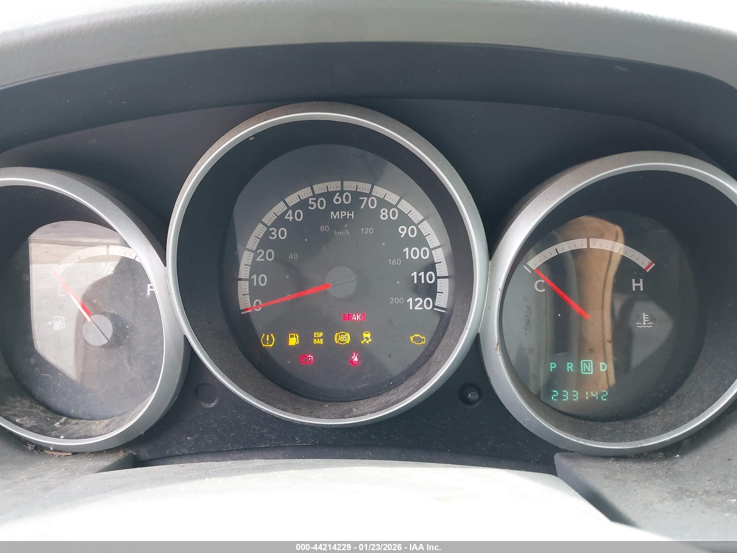 2008 Dodge Grand Caravan Se Silver vin: 1D8HN44H28B188498