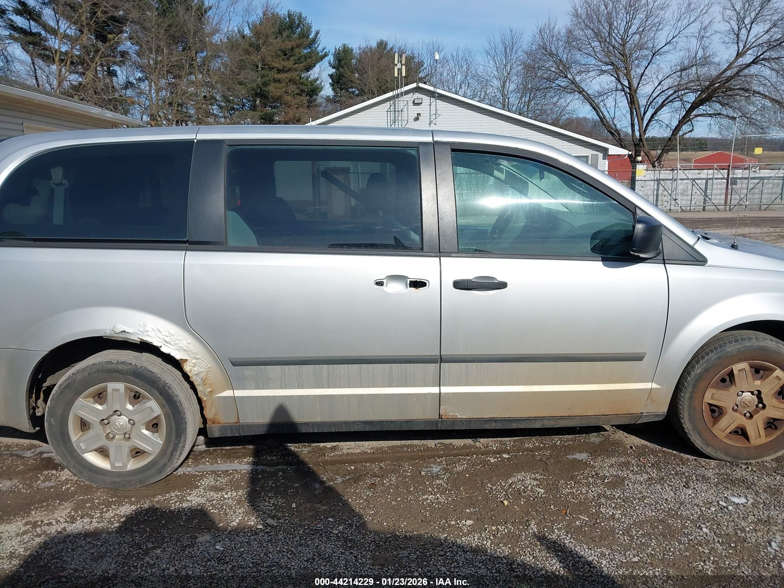 2008 Dodge Grand Caravan Se Silver vin: 1D8HN44H28B188498