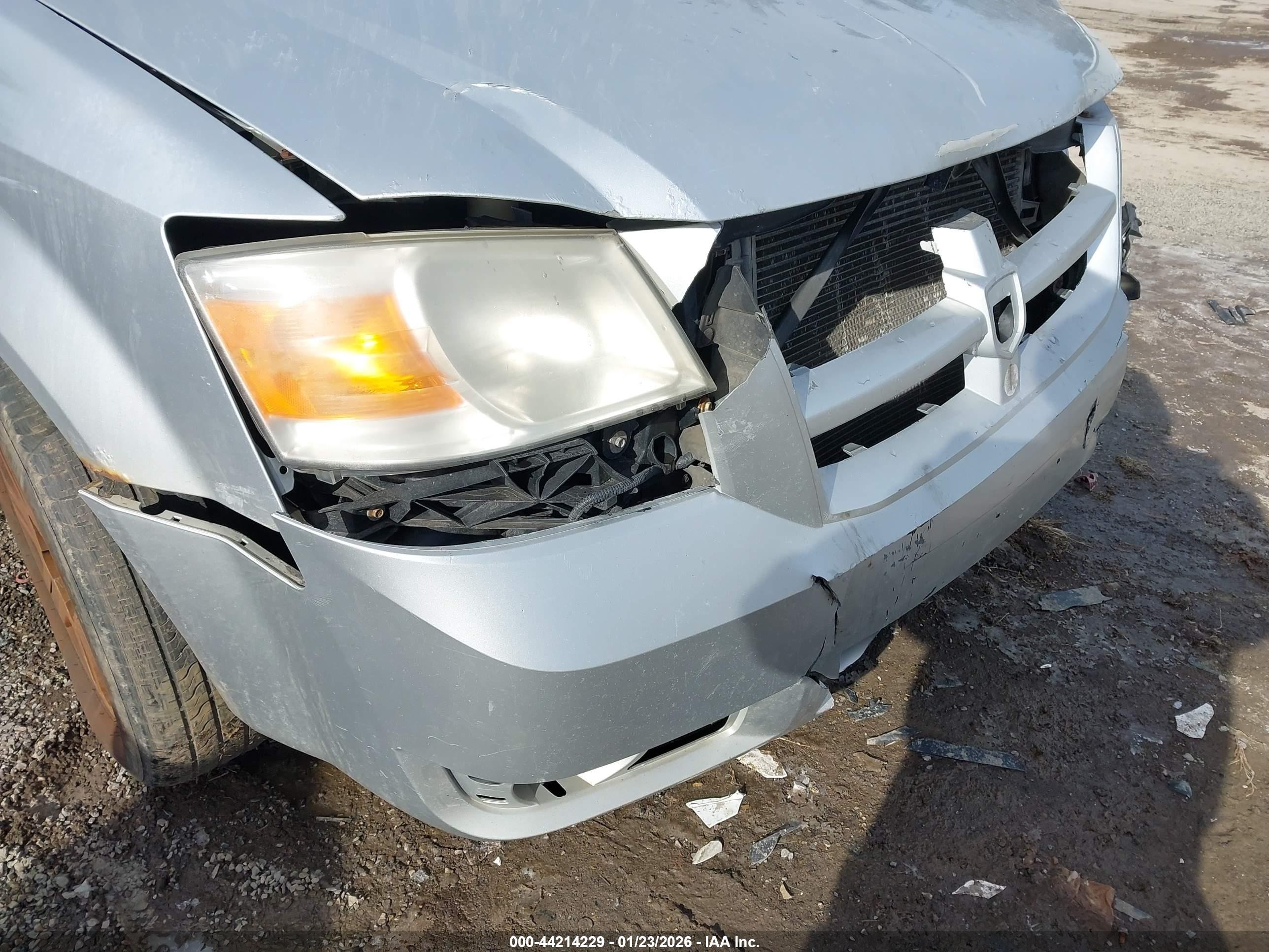 2008 Dodge Grand Caravan Se Silver vin: 1D8HN44H28B188498