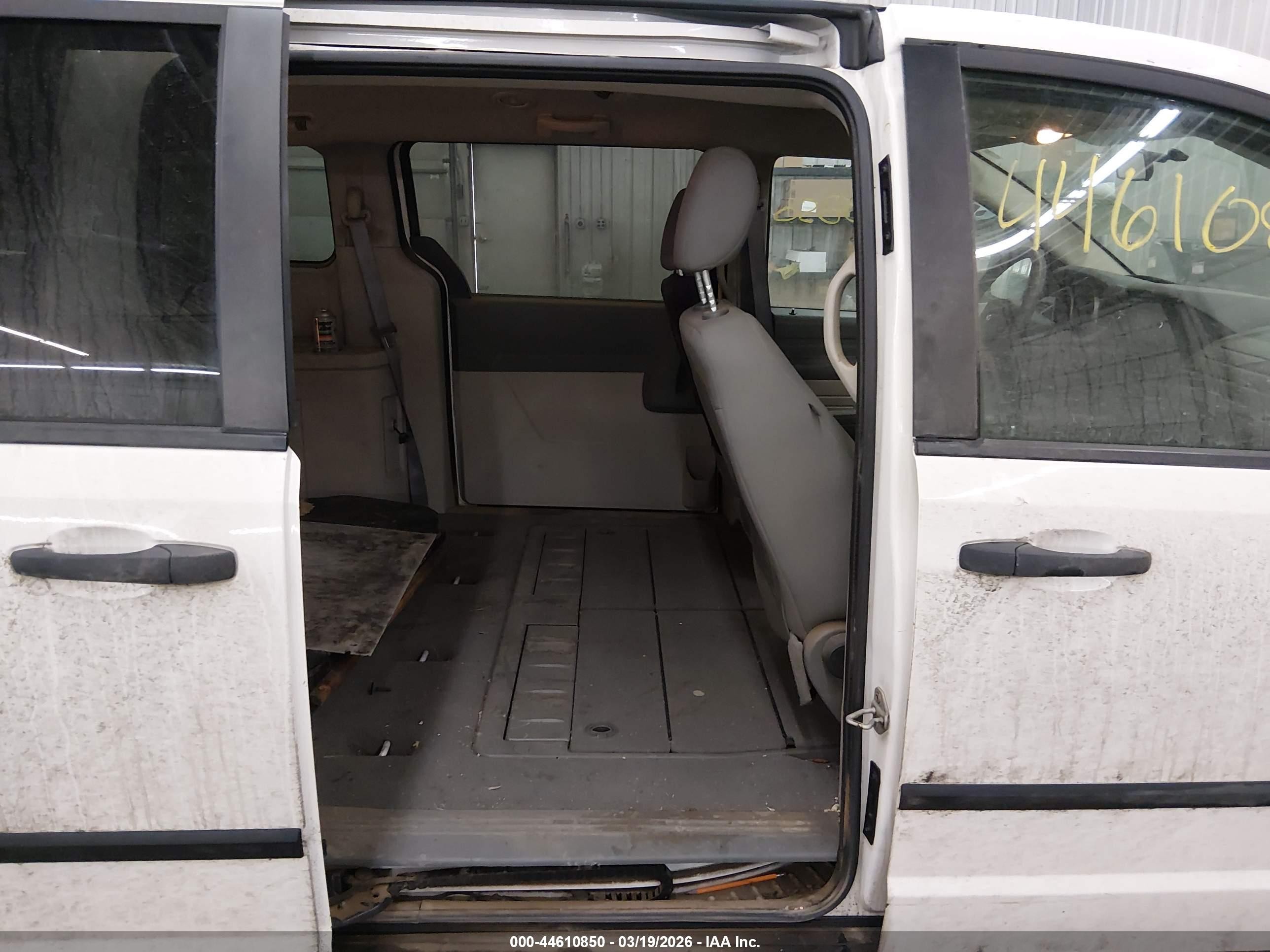 2008 Dodge Grand Caravan Se White vin: 1D8HN44H38B194875