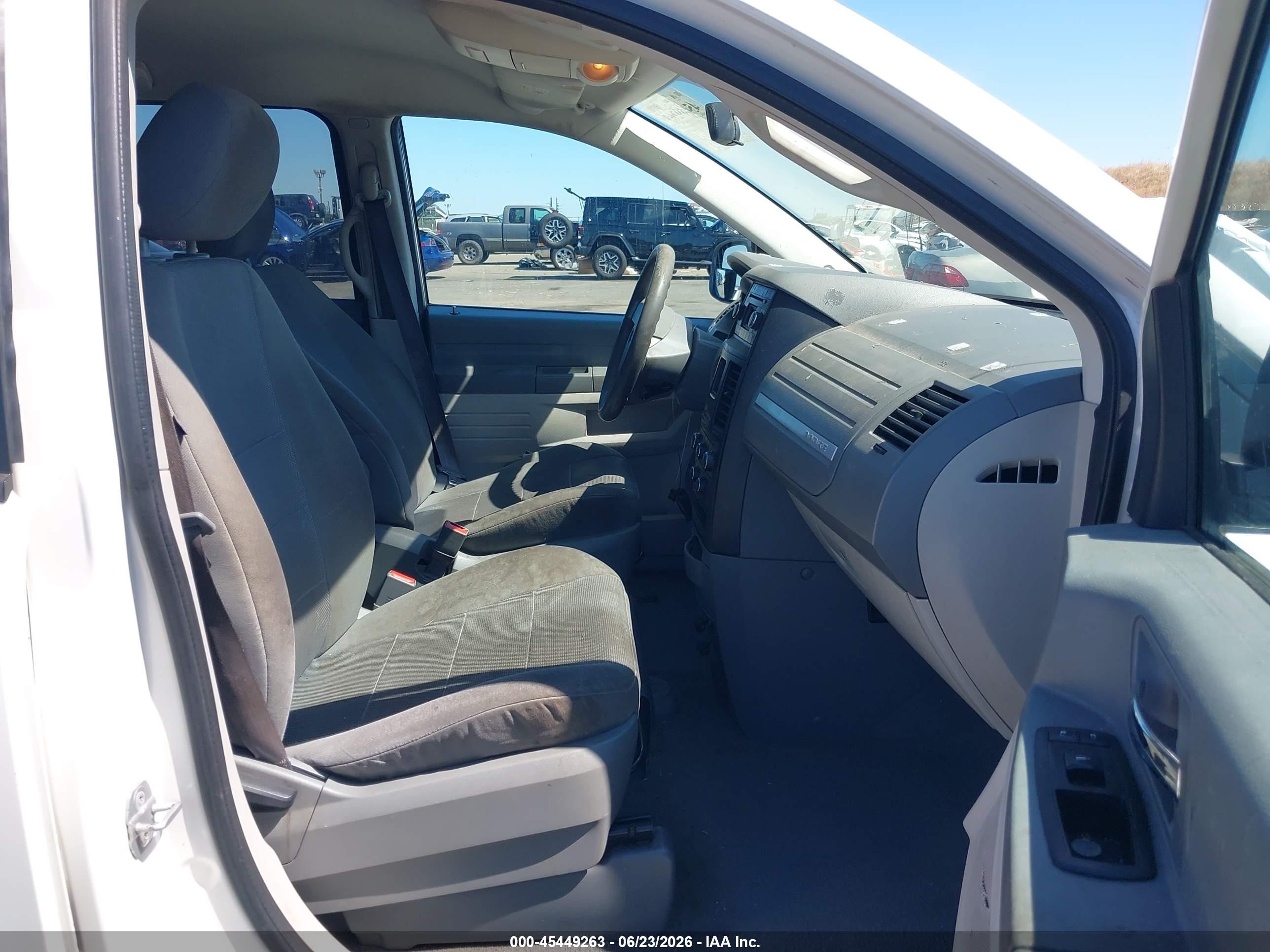 2008 Dodge Grand Caravan Se Белый vin: 1D8HN44H48B166762