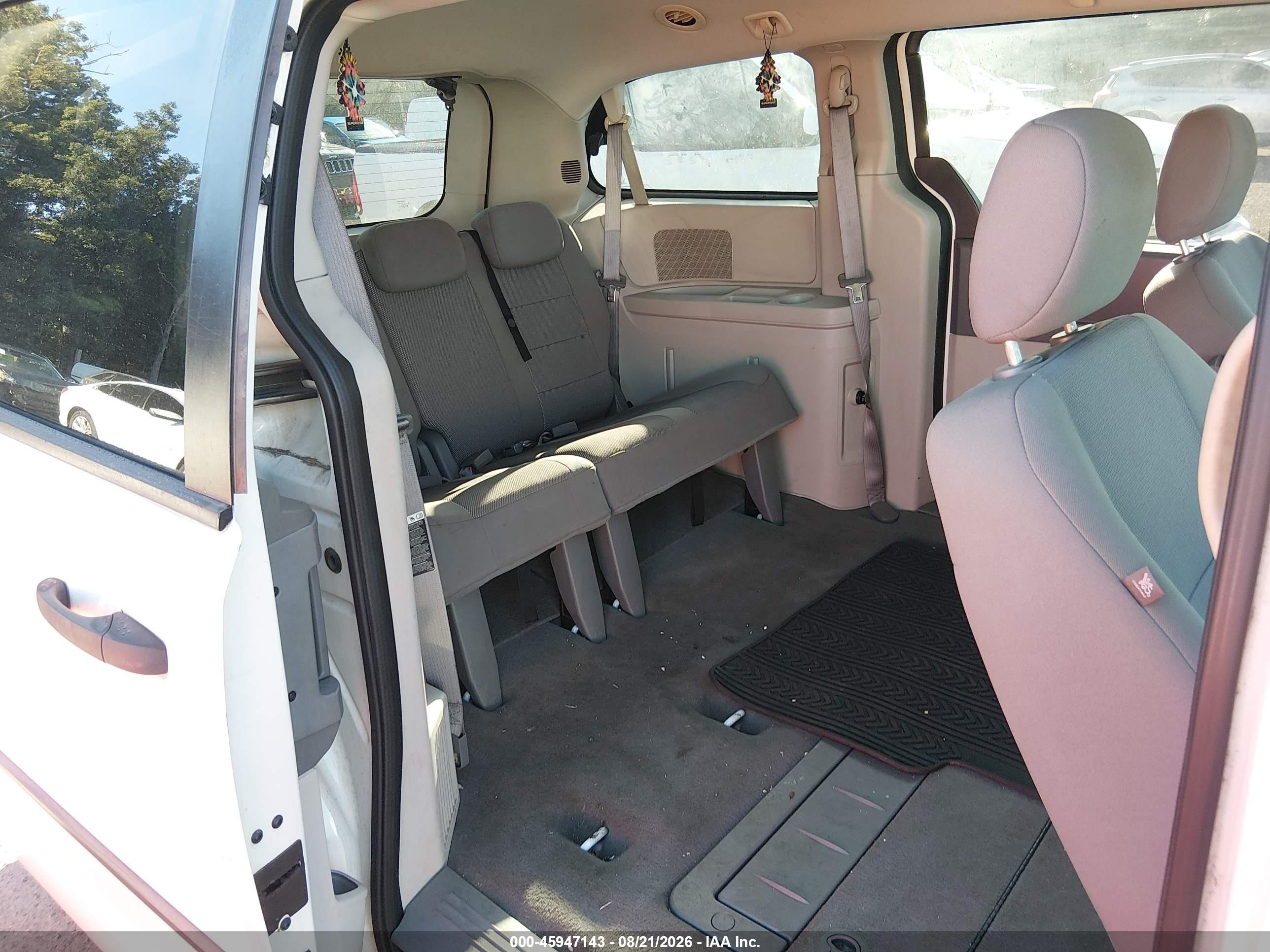 2008 Dodge Grand Caravan Se Белый vin: 1D8HN44H48B188826