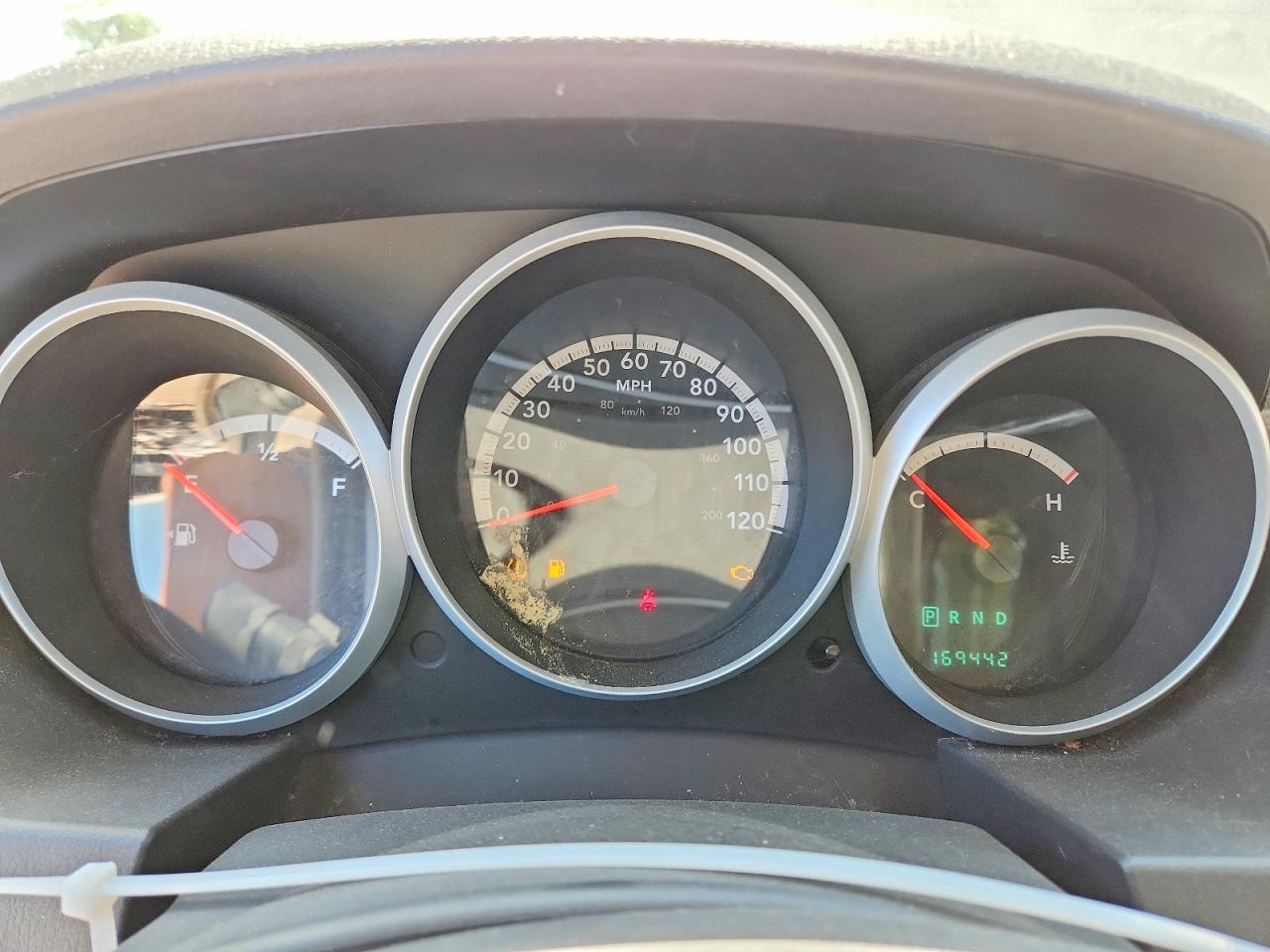 2008 Dodge Grand Caracan Tan vin: 1D8HN44H68B131317