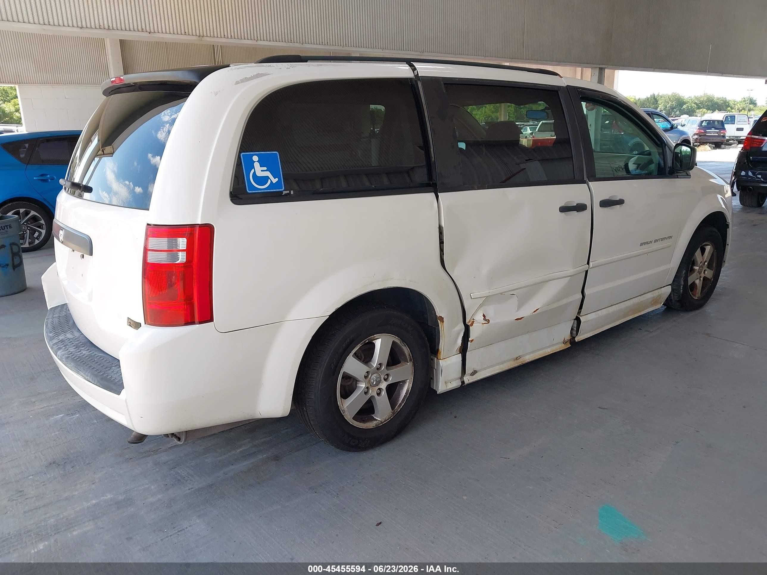 2008 Dodge Grand Caravan Se White vin: 1D8HN44H68B156363