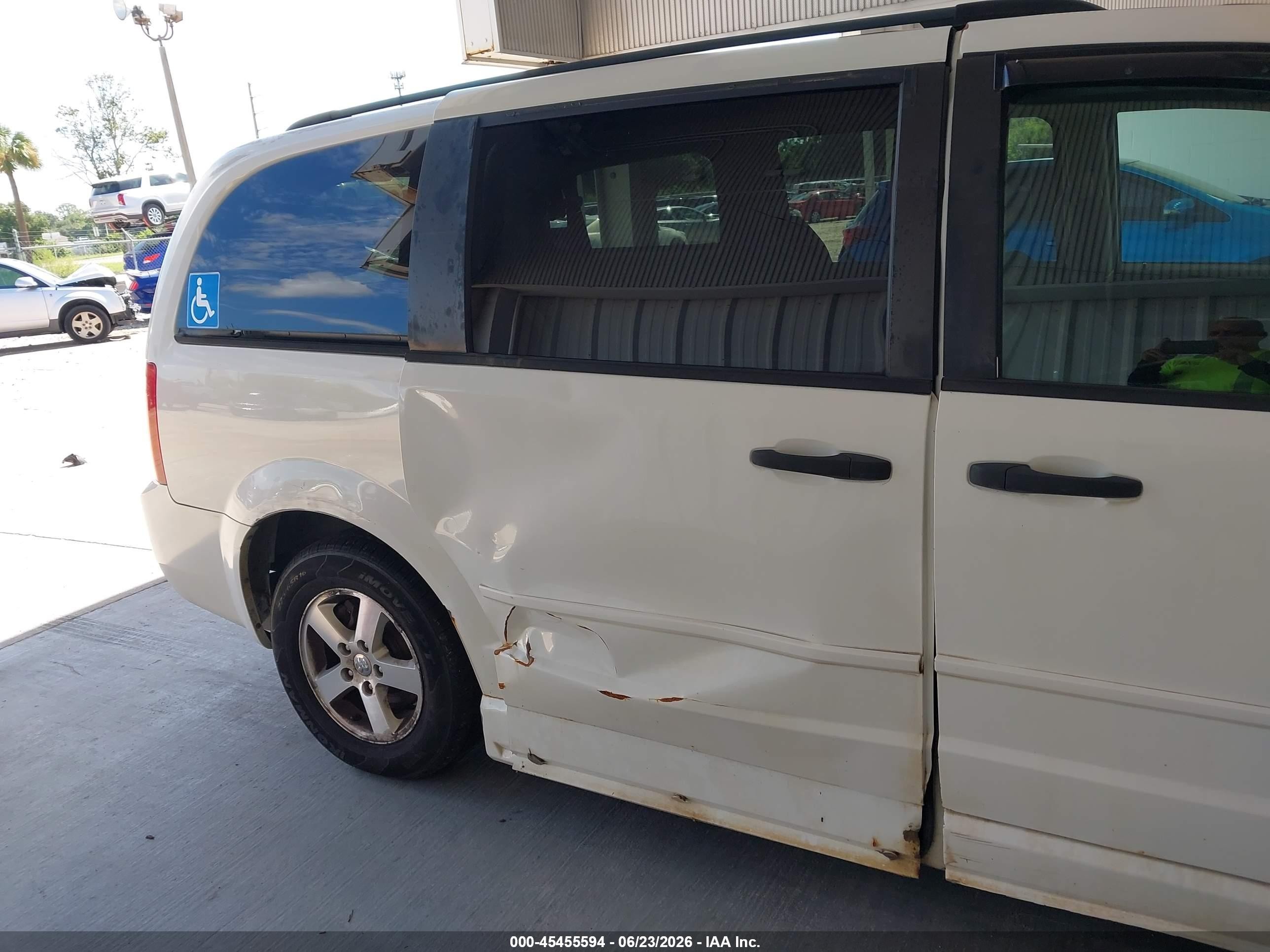 2008 Dodge Grand Caravan Se White vin: 1D8HN44H68B156363