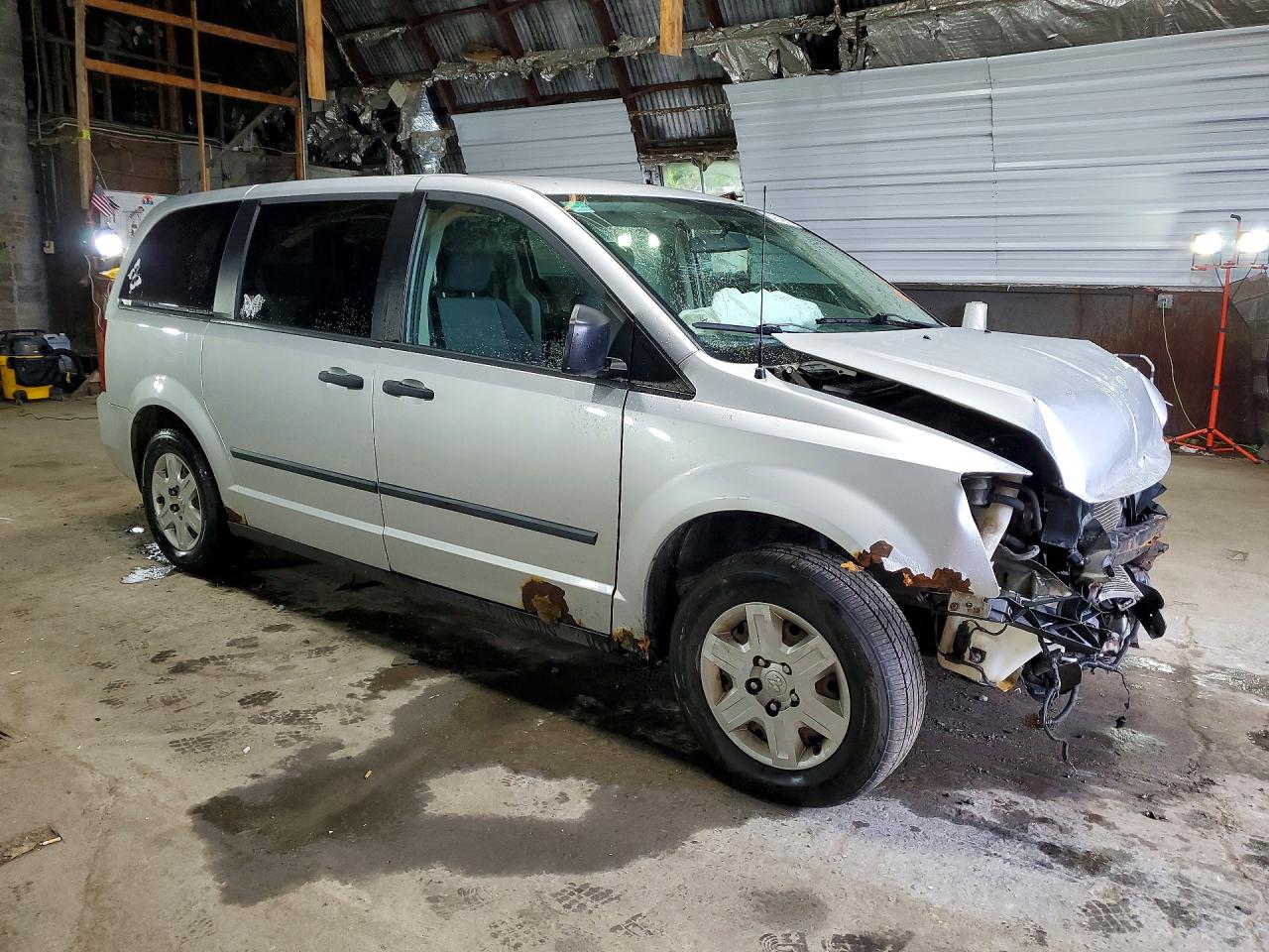 2008 Dodge Grand Caravan Se Silver vin: 1D8HN44H68B192859