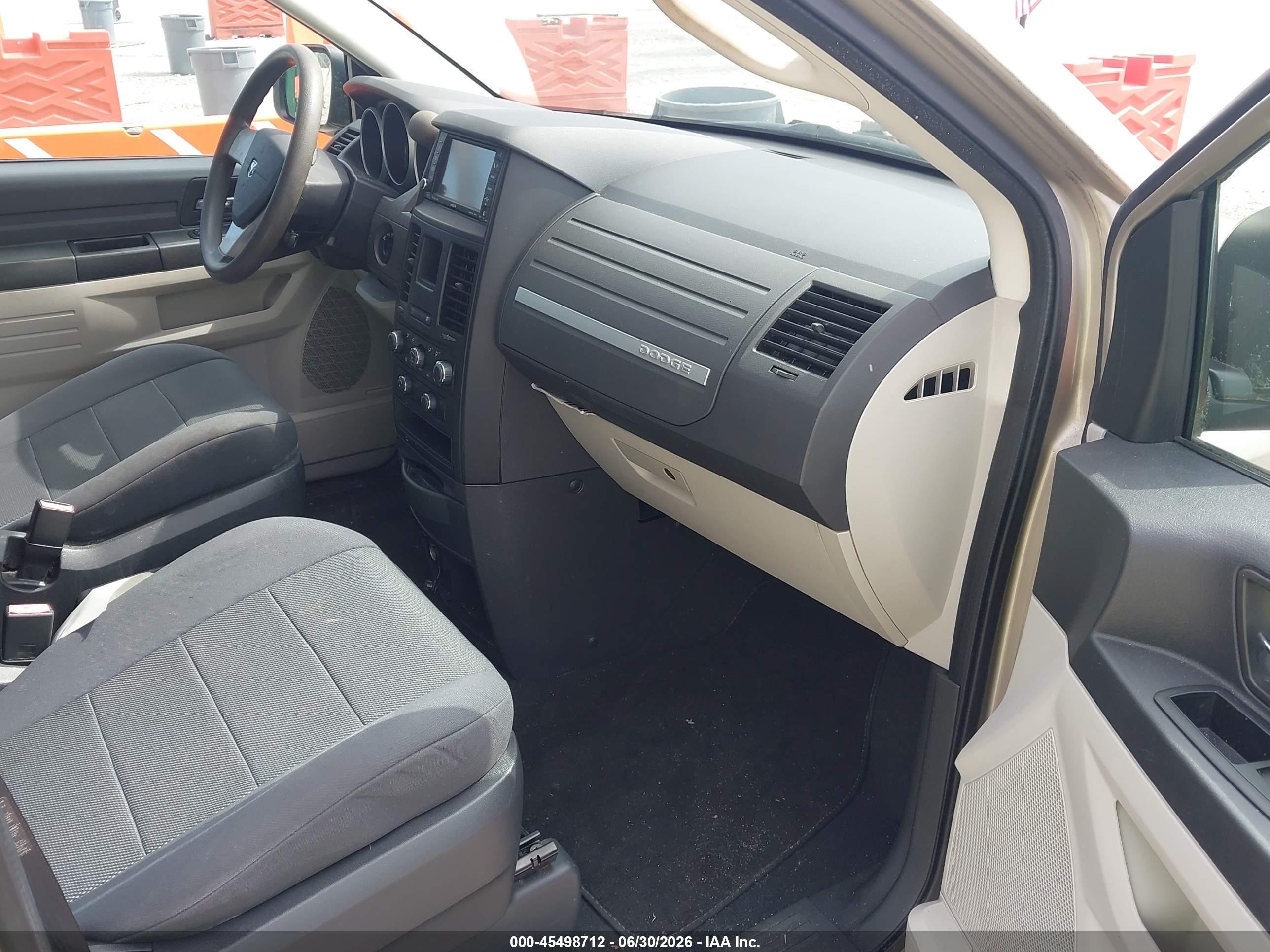 2008 Dodge Grand Caravan Se Brown vin: 1D8HN44H68B194997
