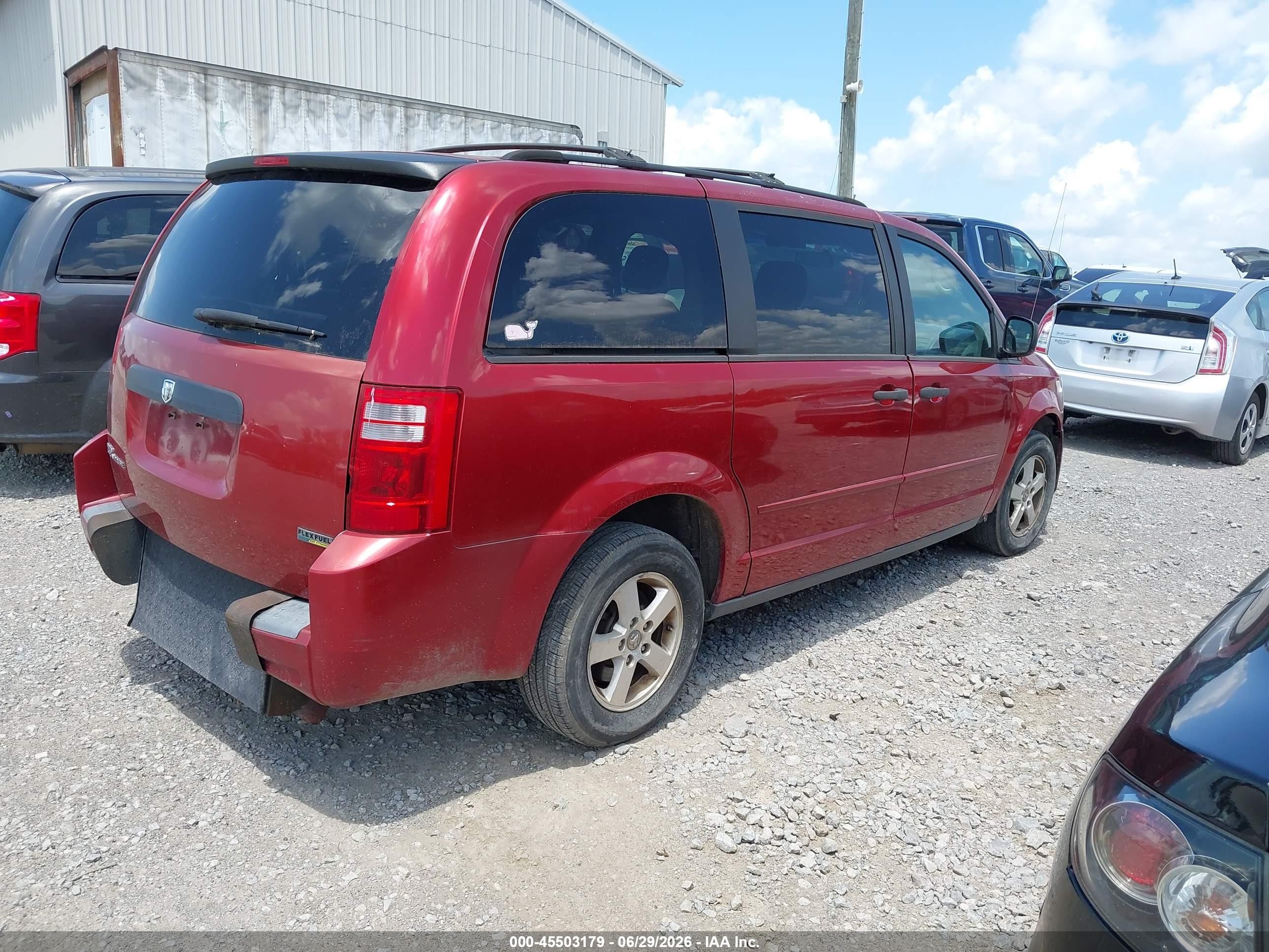2008 Dodge Grand Caravan Se Red vin: 1D8HN44H98B102930
