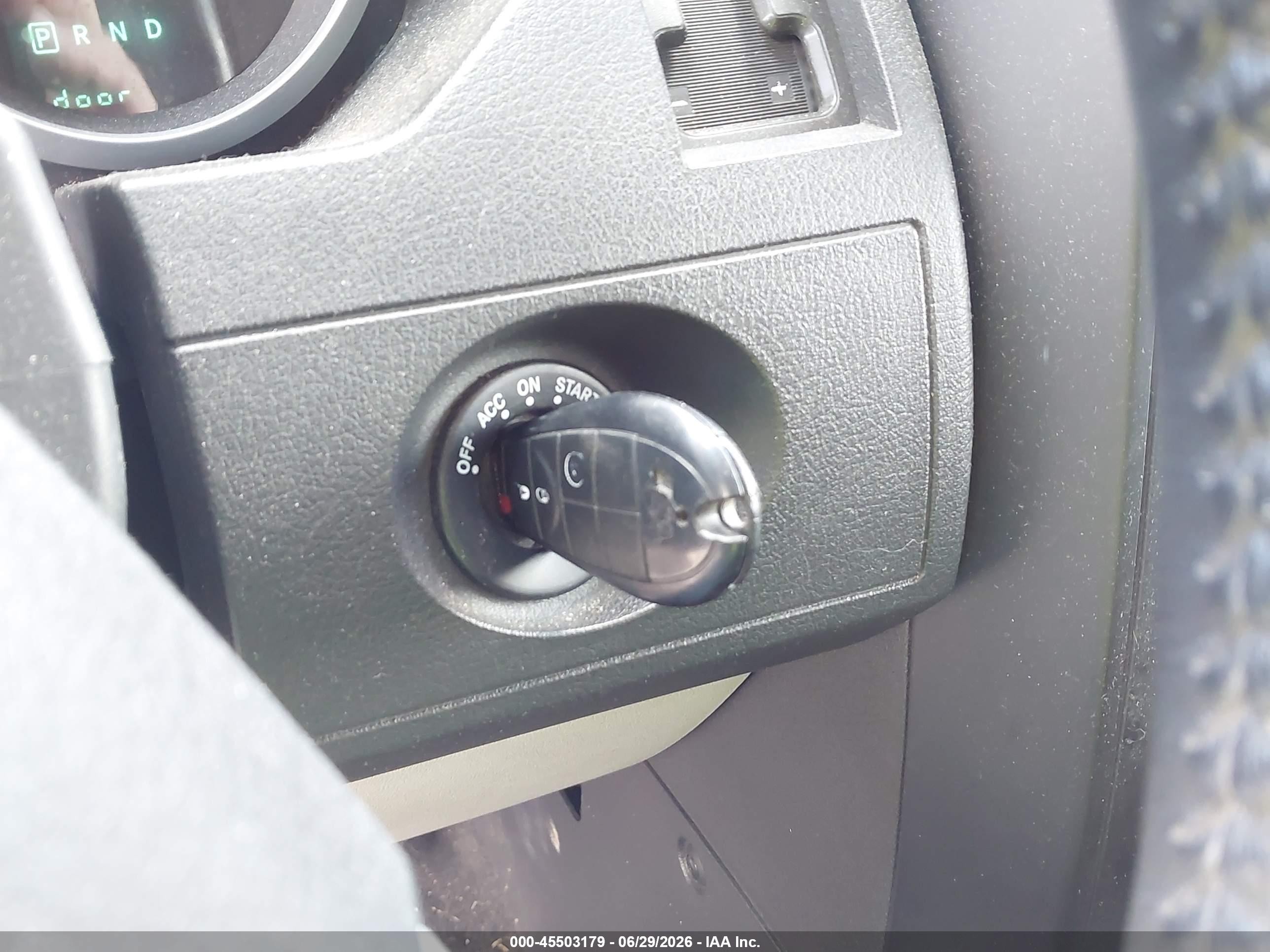 2008 Dodge Grand Caravan Se Red vin: 1D8HN44H98B102930
