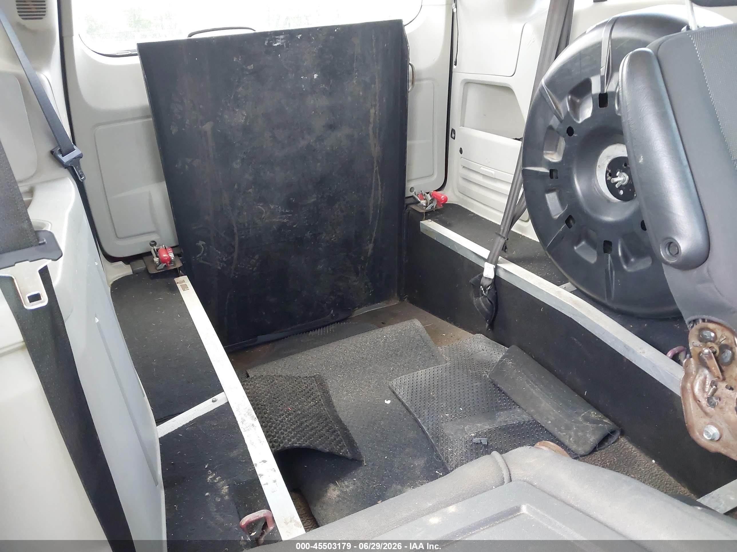 2008 Dodge Grand Caravan Se Red vin: 1D8HN44H98B102930