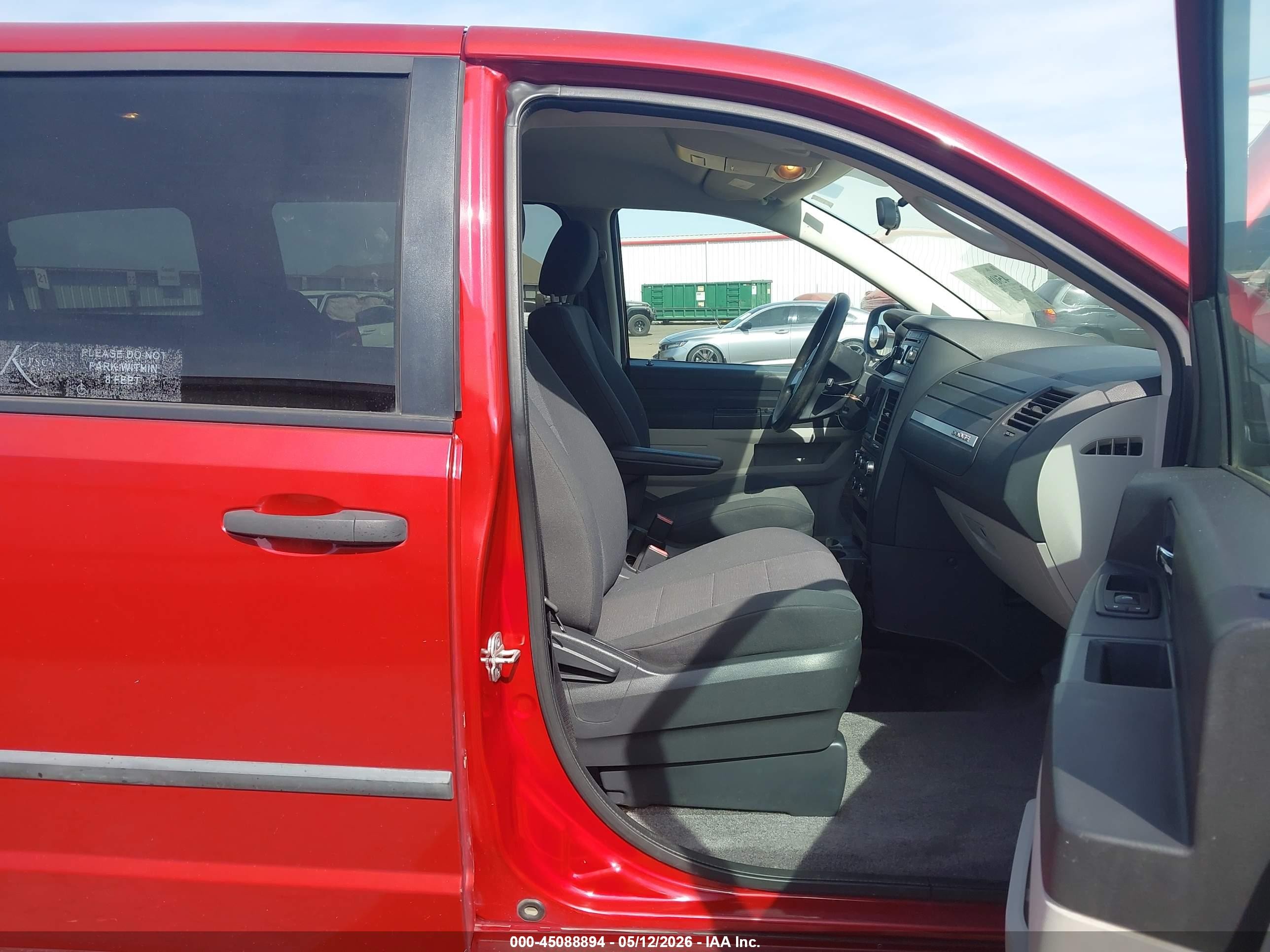 2008 Dodge Grand Caravan Se Red vin: 1D8HN44H98B146300