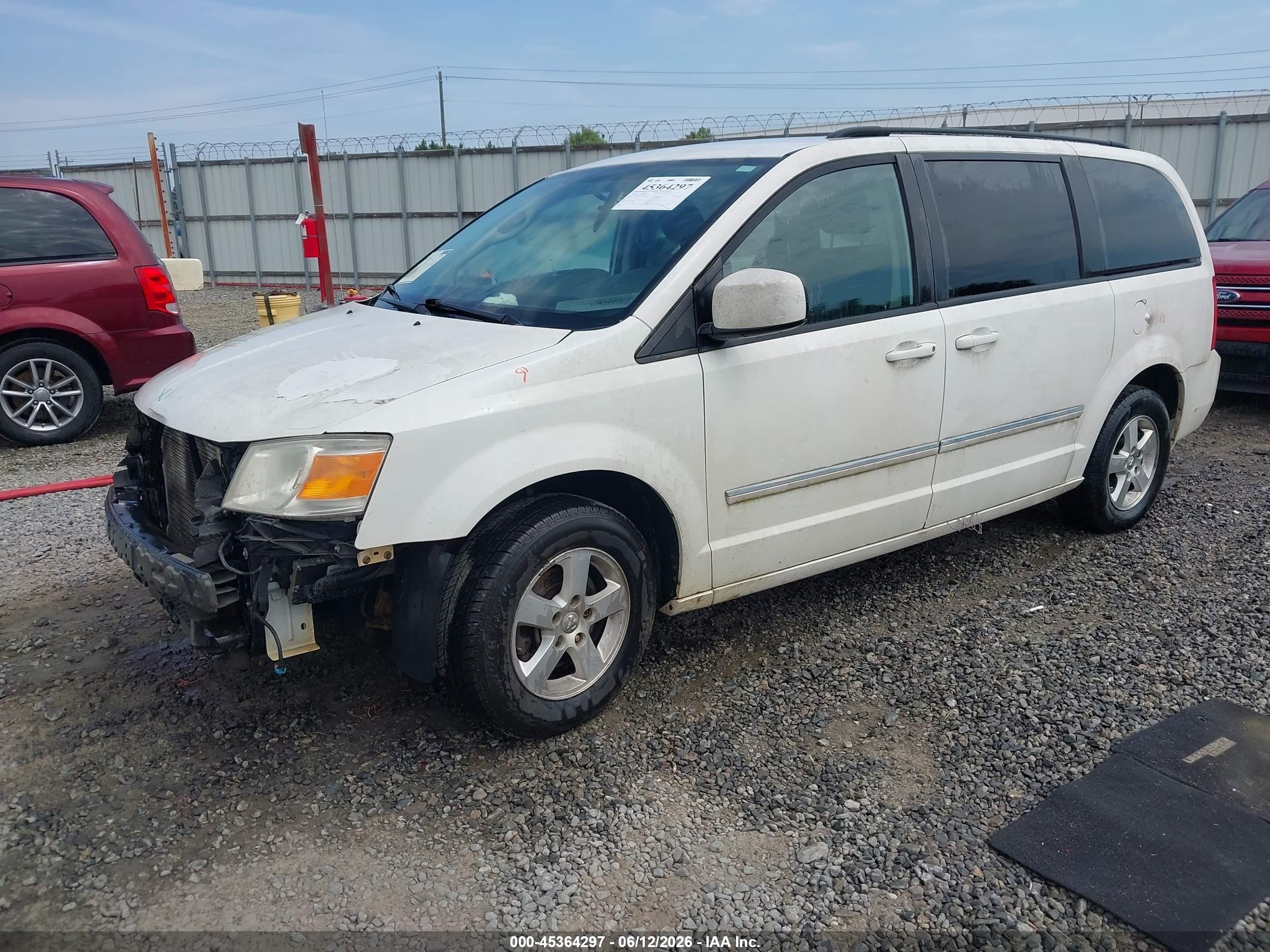 2008 Dodge Grand Caravan Sxt White vin: 1D8HN54P08B132508