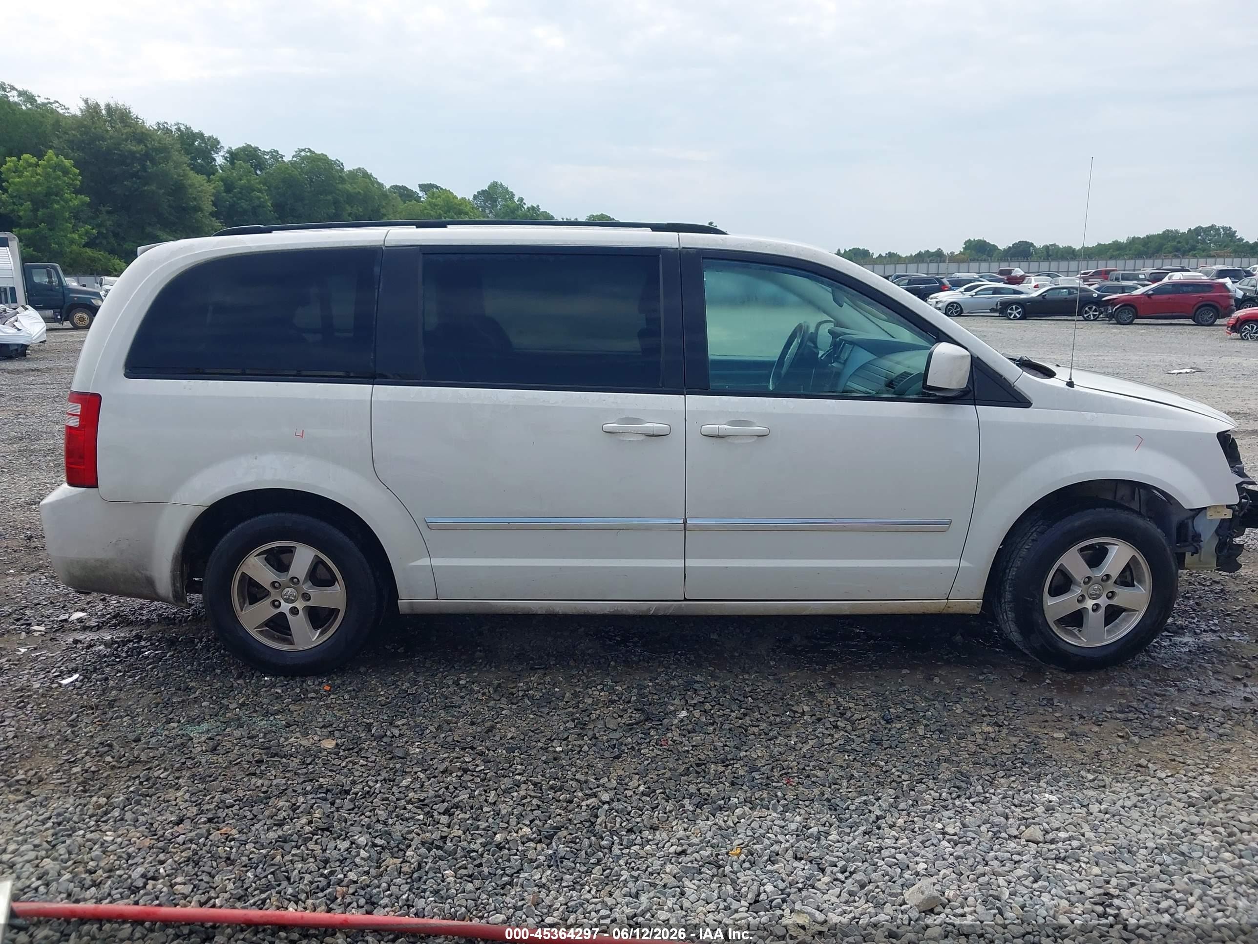 2008 Dodge Grand Caravan Sxt White vin: 1D8HN54P08B132508