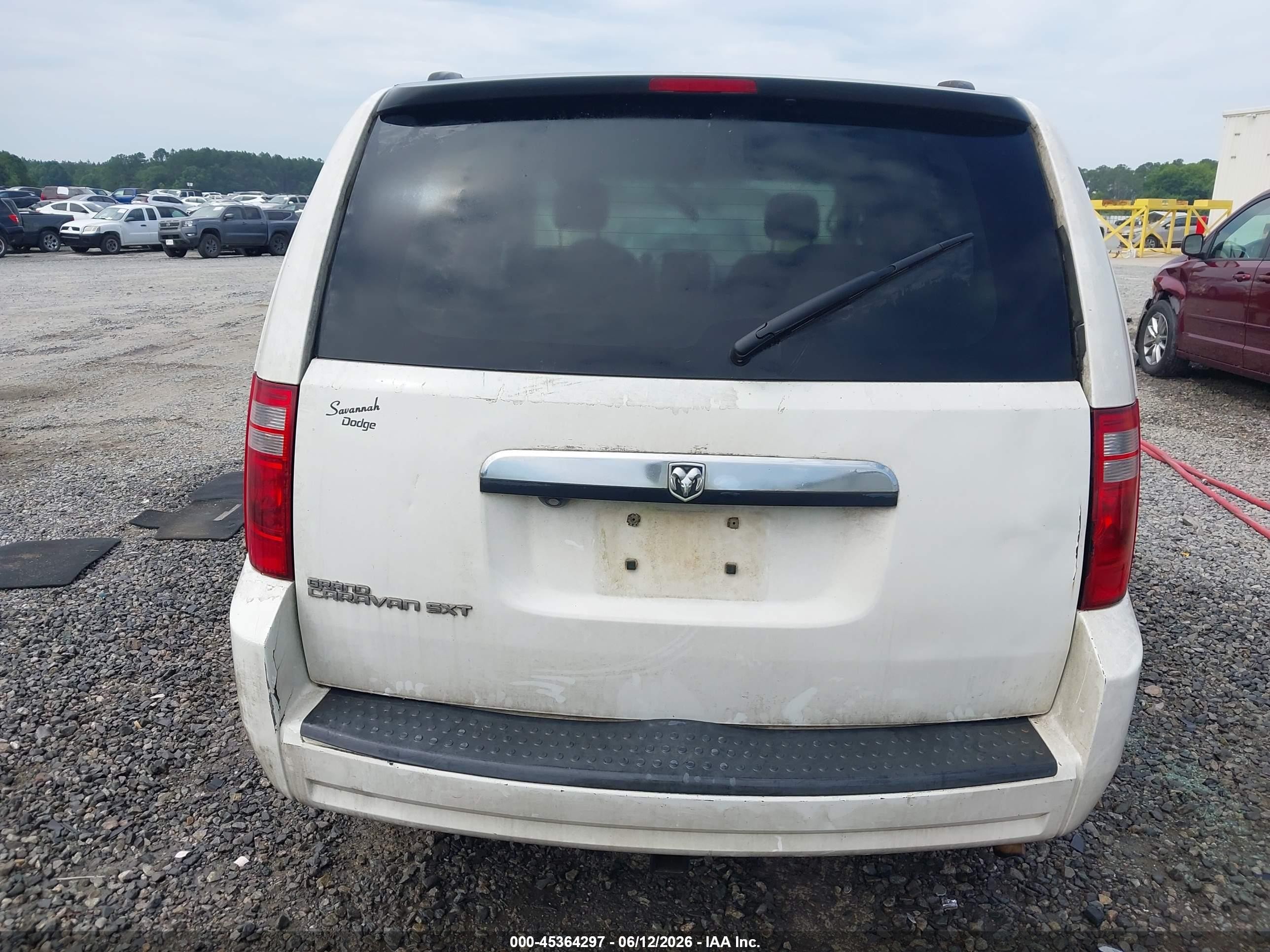 2008 Dodge Grand Caravan Sxt White vin: 1D8HN54P08B132508