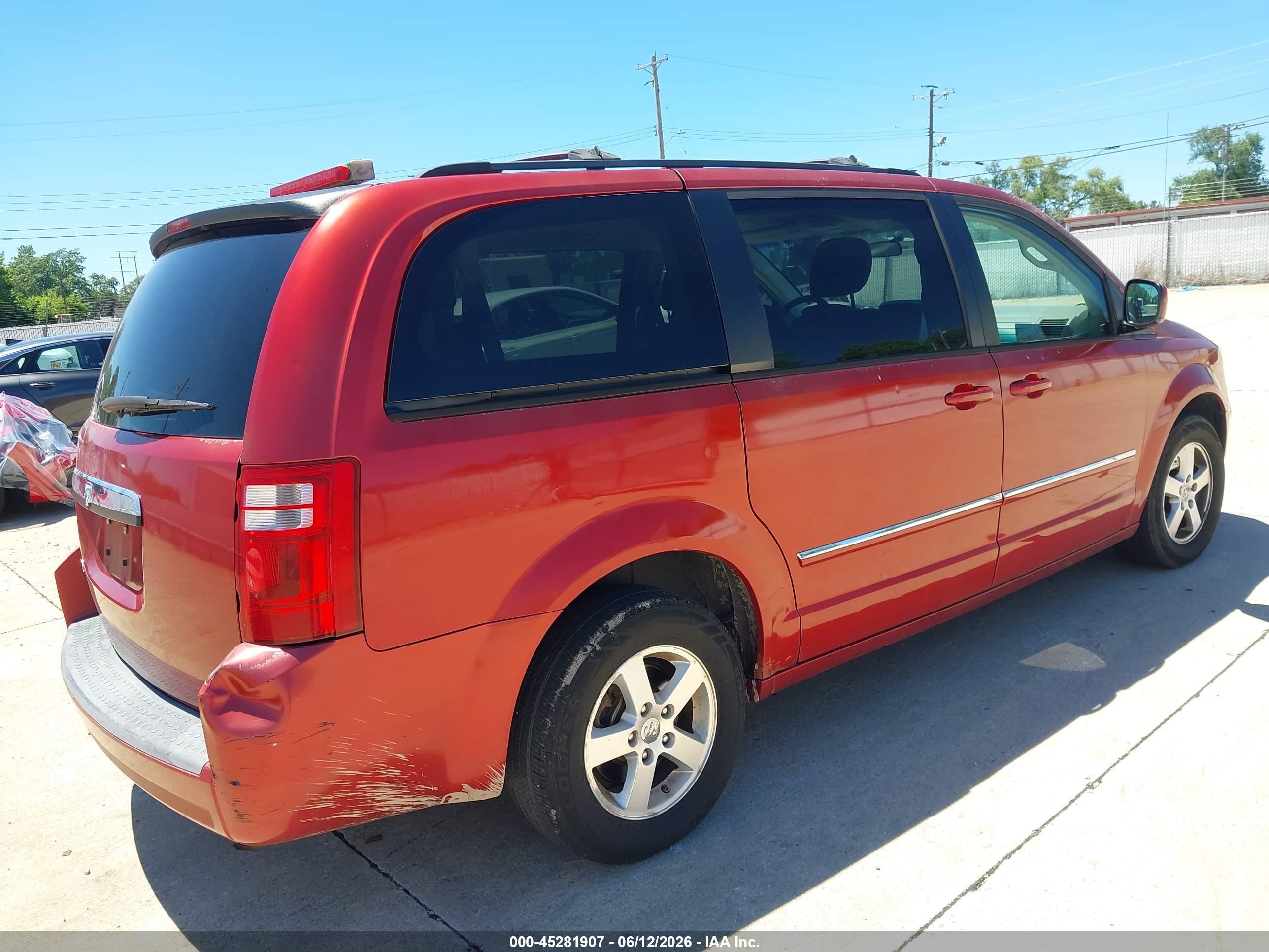 2008 Dodge Grand Caravan Sxt Red vin: 1D8HN54P18B129584