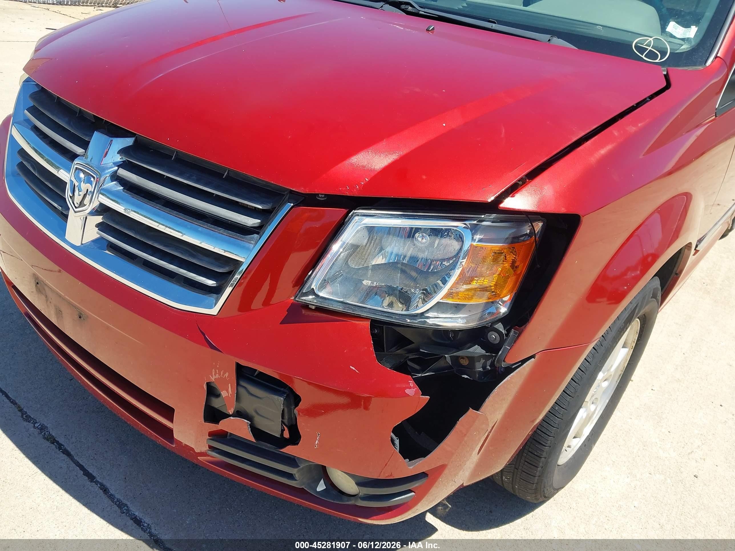 2008 Dodge Grand Caravan Sxt Red vin: 1D8HN54P18B129584