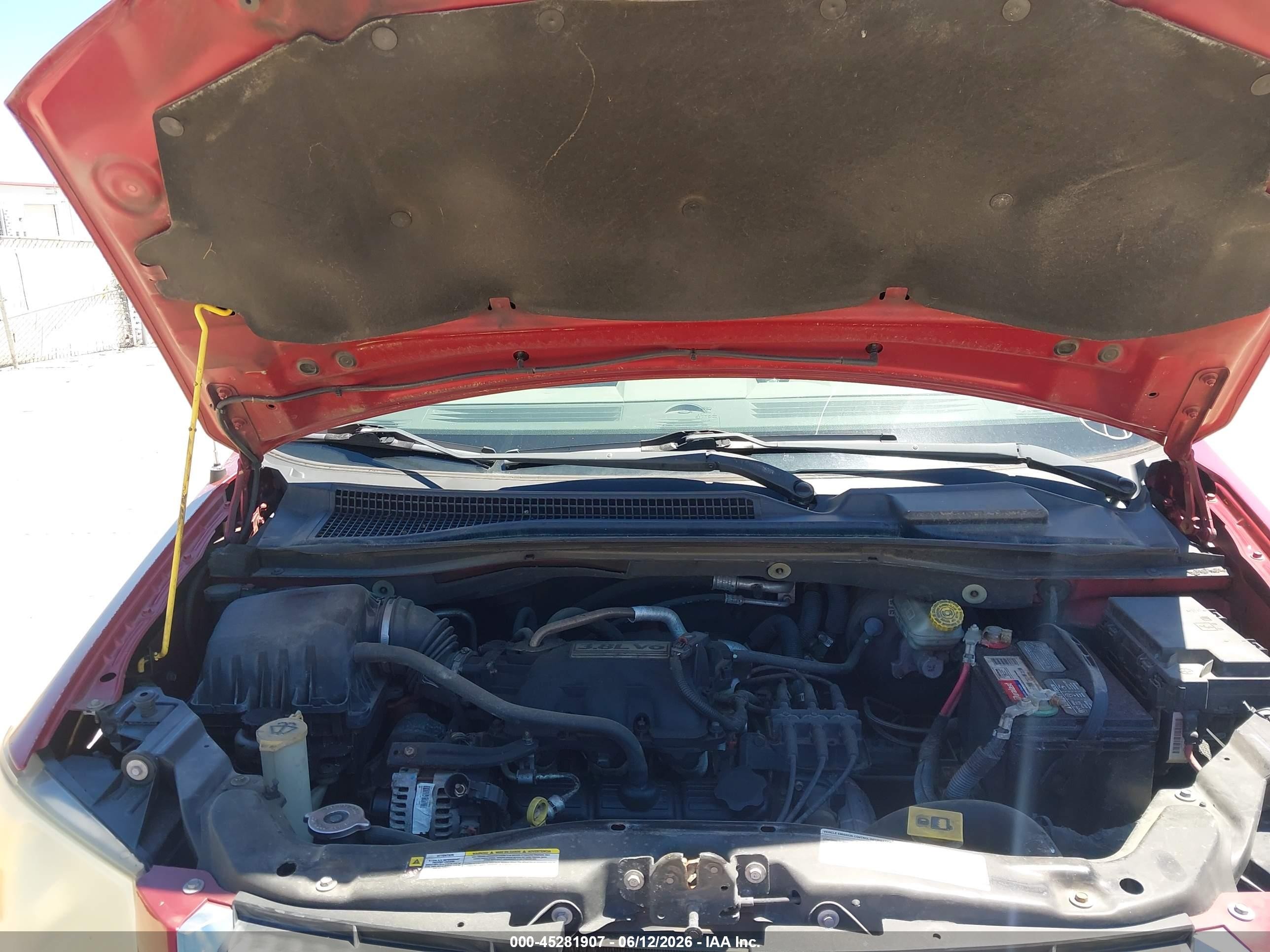 2008 Dodge Grand Caravan Sxt Red vin: 1D8HN54P18B129584