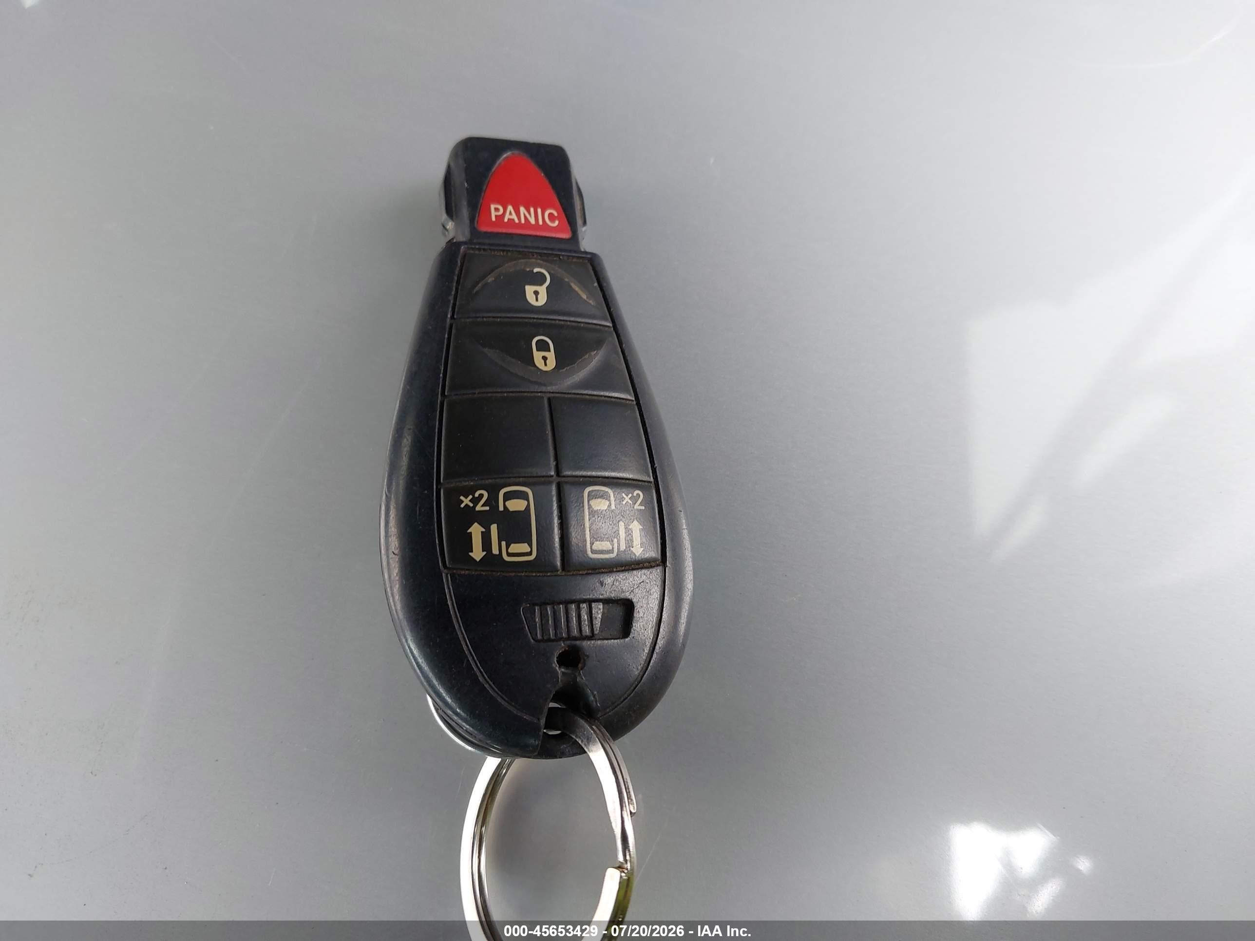 2008 Dodge Grand Caravan Sxt Красный vin: 1D8HN54P18B140441