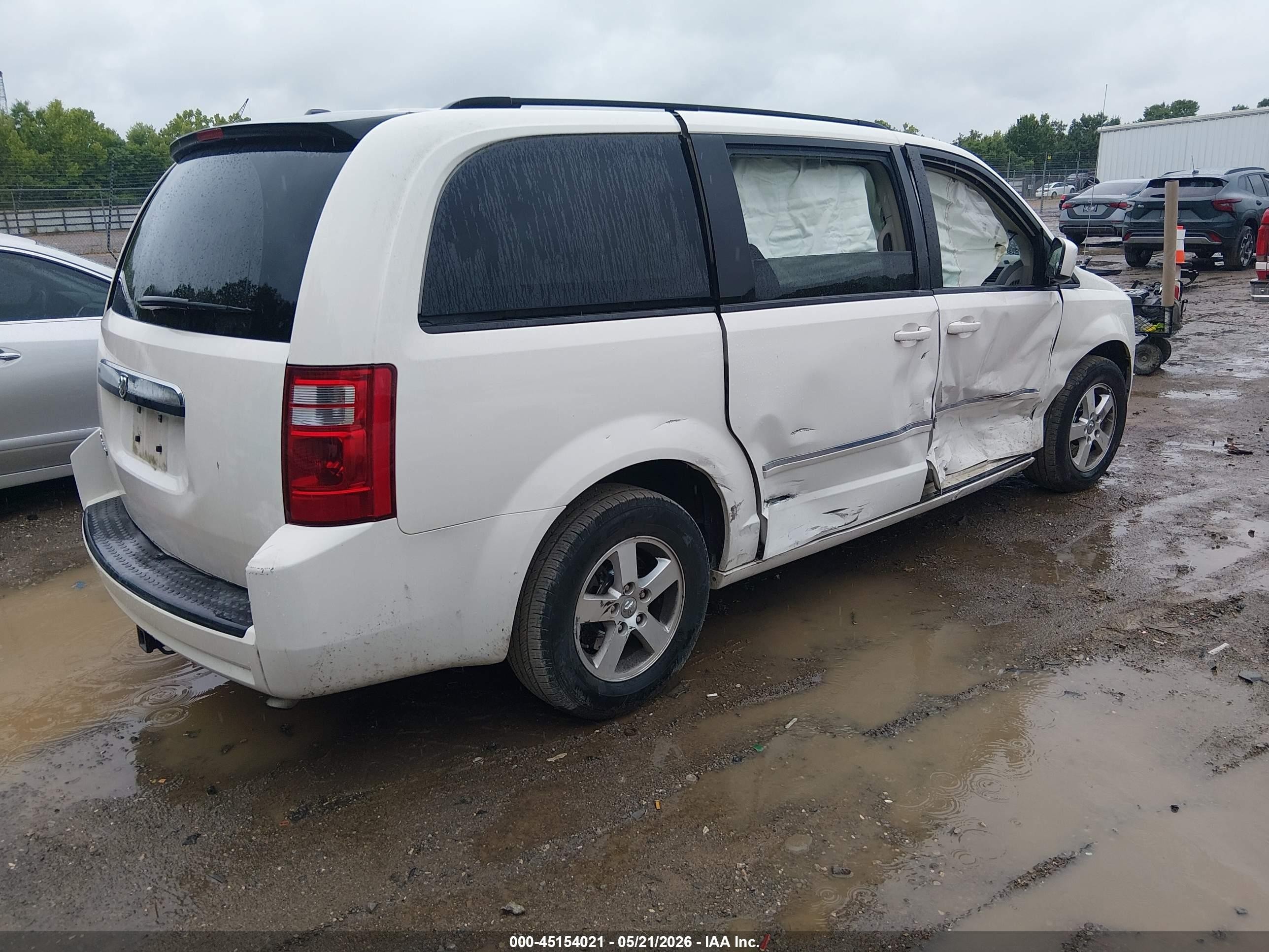 2008 Dodge Grand Caravan Sxt Белый vin: 1D8HN54P18B173696