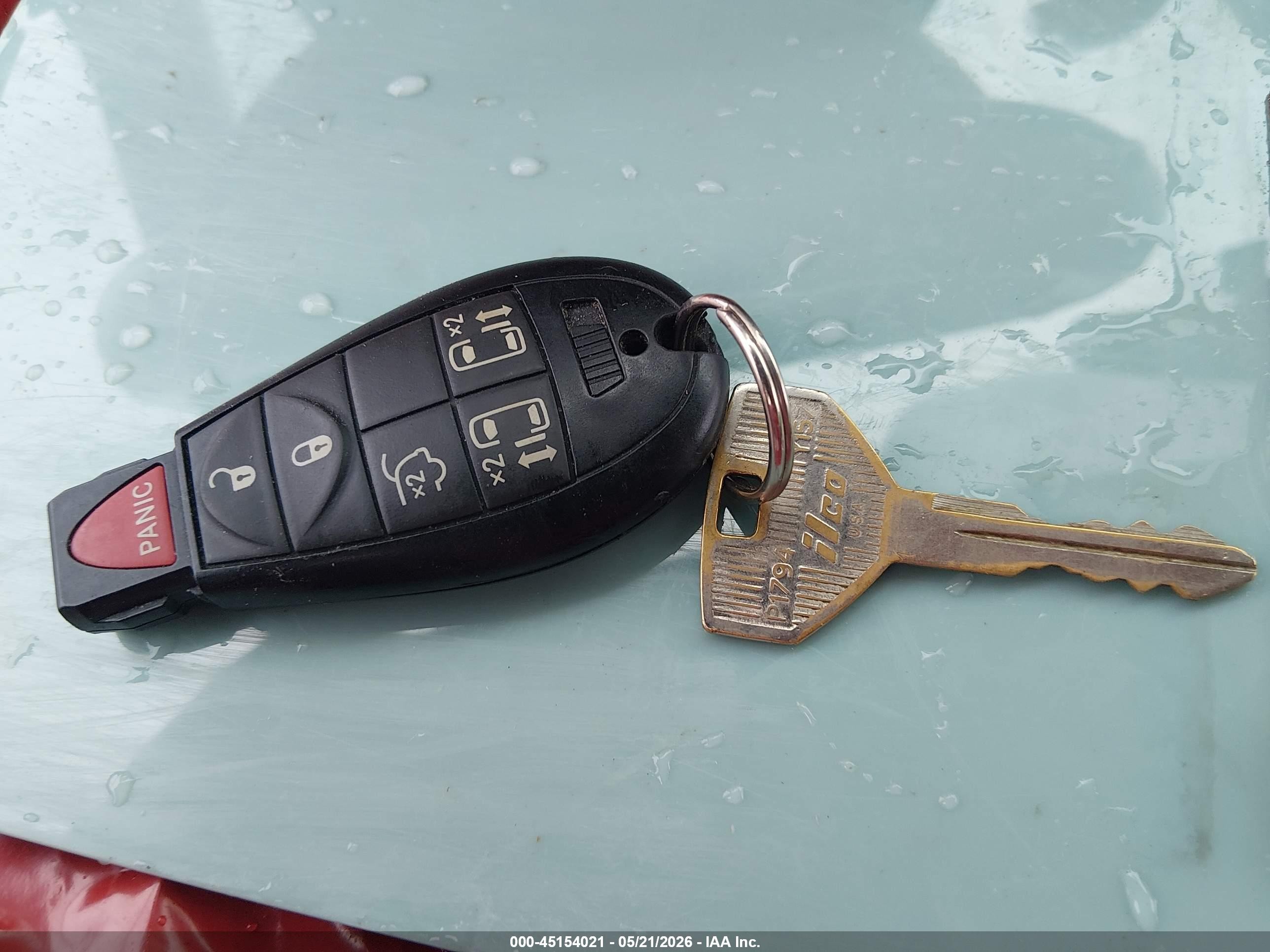 2008 Dodge Grand Caravan Sxt Белый vin: 1D8HN54P18B173696