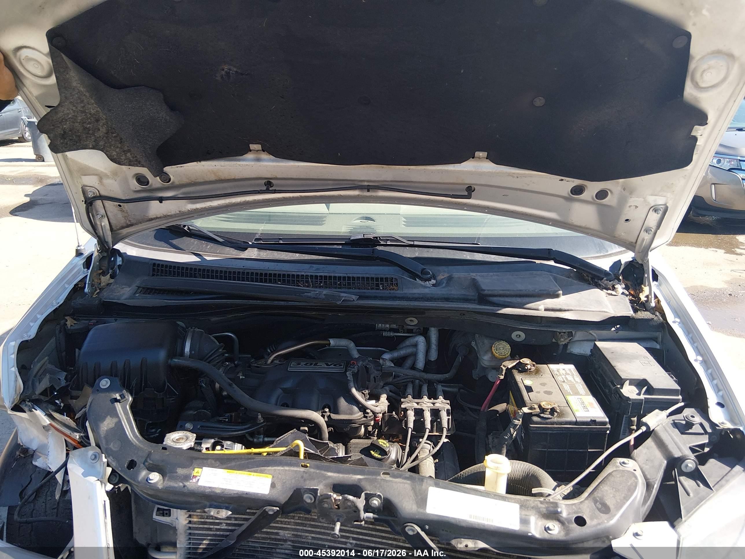 2008 Dodge Grand Caravan Sxt Silver vin: 1D8HN54P38B104024