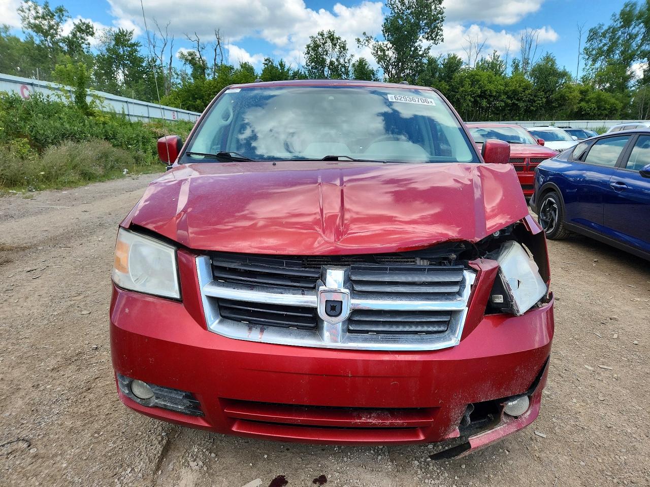 2008 Dodge Grand Caravan Sxt Red vin: 1D8HN54P48B153930