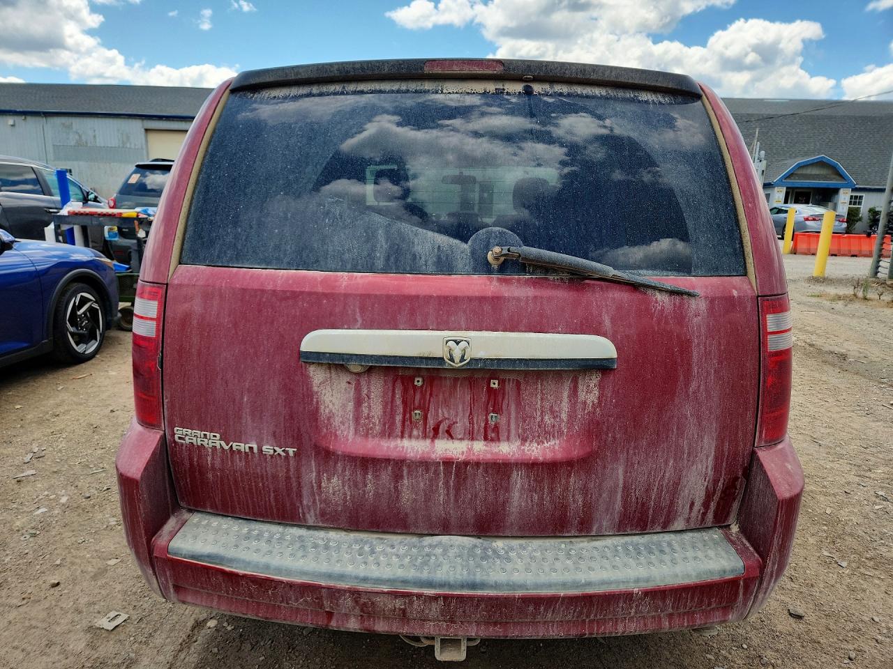 2008 Dodge Grand Caravan Sxt Red vin: 1D8HN54P48B153930