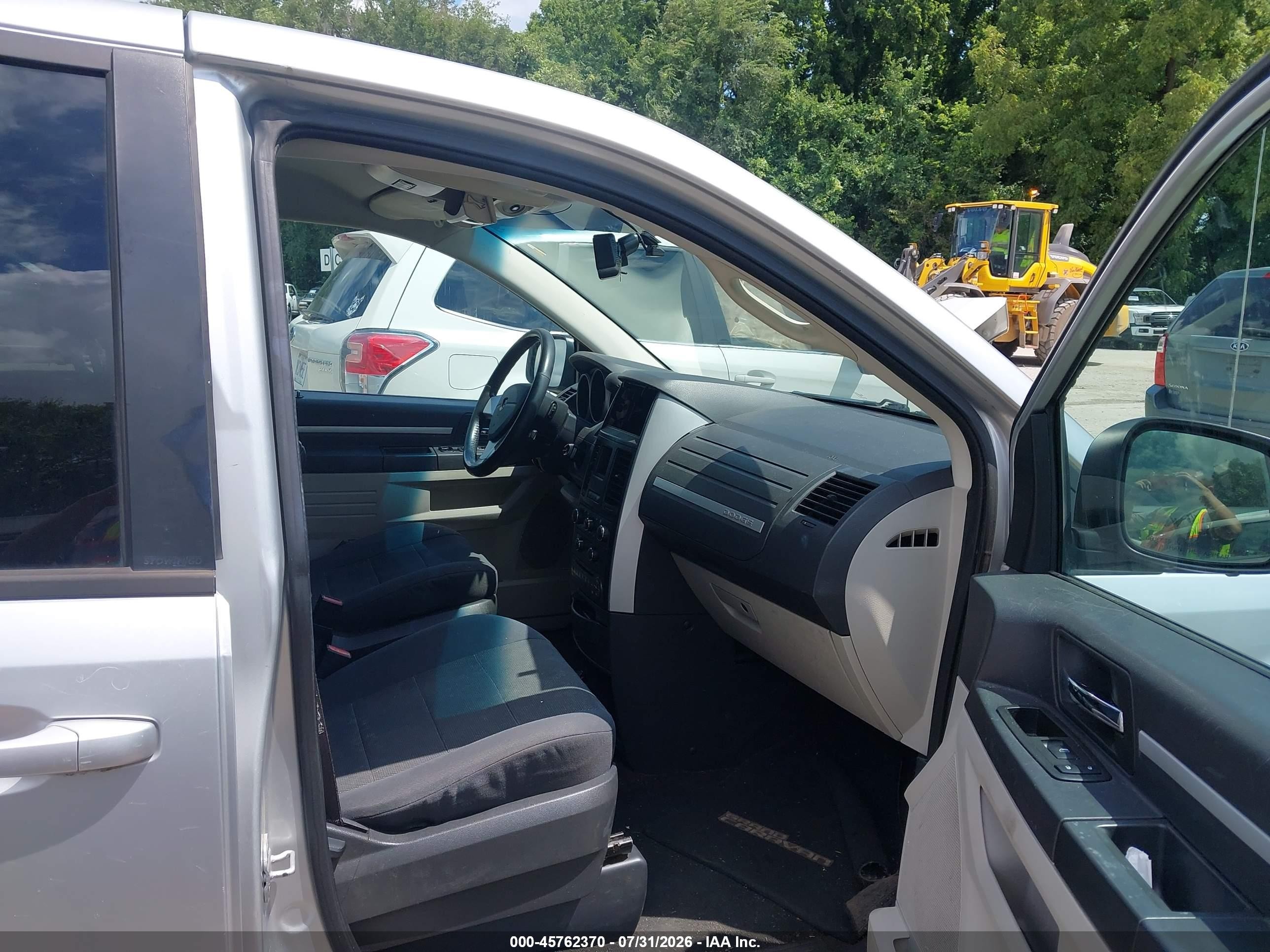 2008 Dodge Grand Caravan Sxt Silver vin: 1D8HN54P48B181632