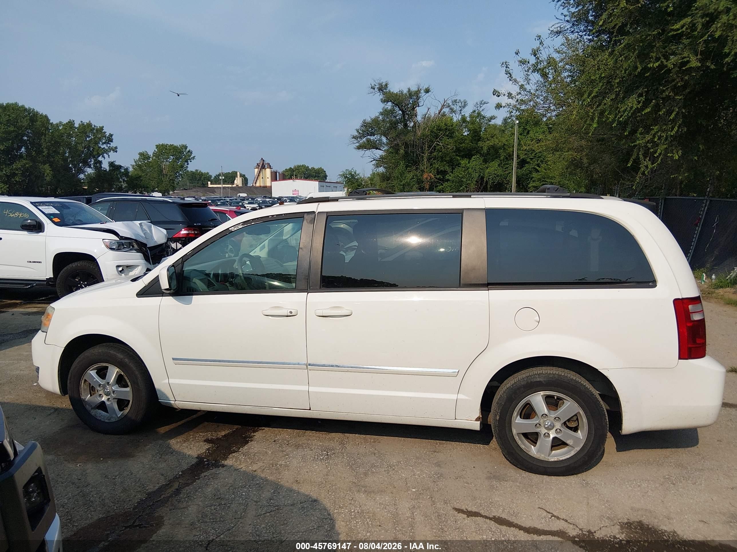 2008 Dodge Grand Caravan Sxt White vin: 1D8HN54P58B101481