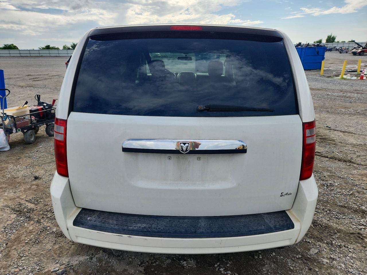 2008 Dodge Caravan White vin: 1D8HN54P88B134913