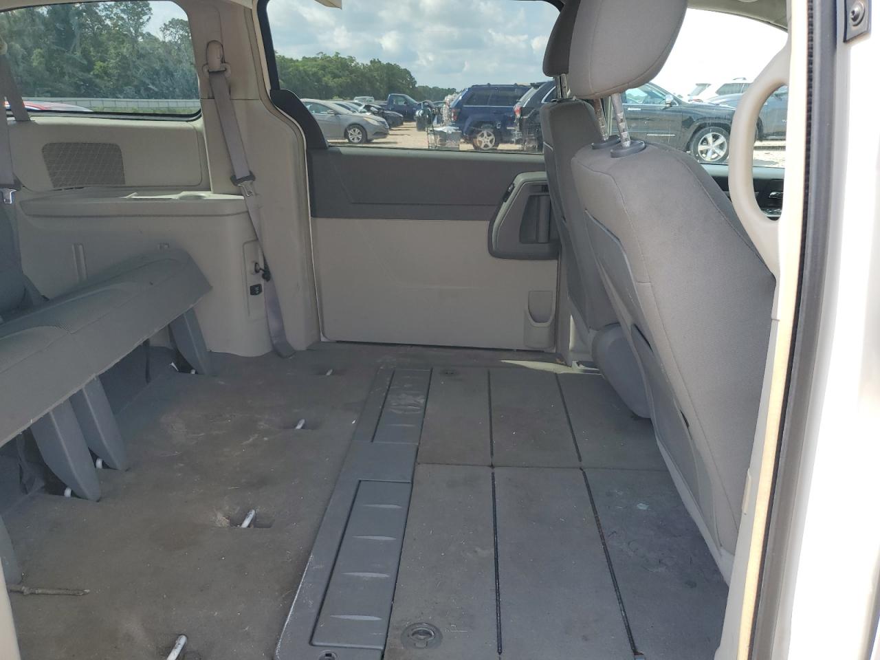 2008 Dodge Grand Caravan Sxt White vin: 1D8HN54P98B117621