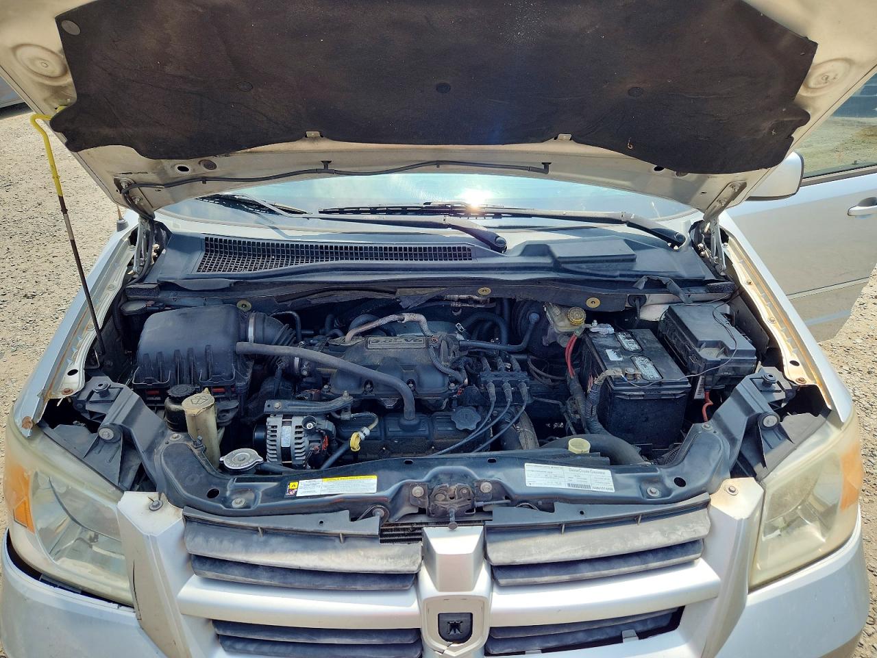 2008 Dodge Grand Caravan Sxt Silver vin: 1D8HN54PX8B184938