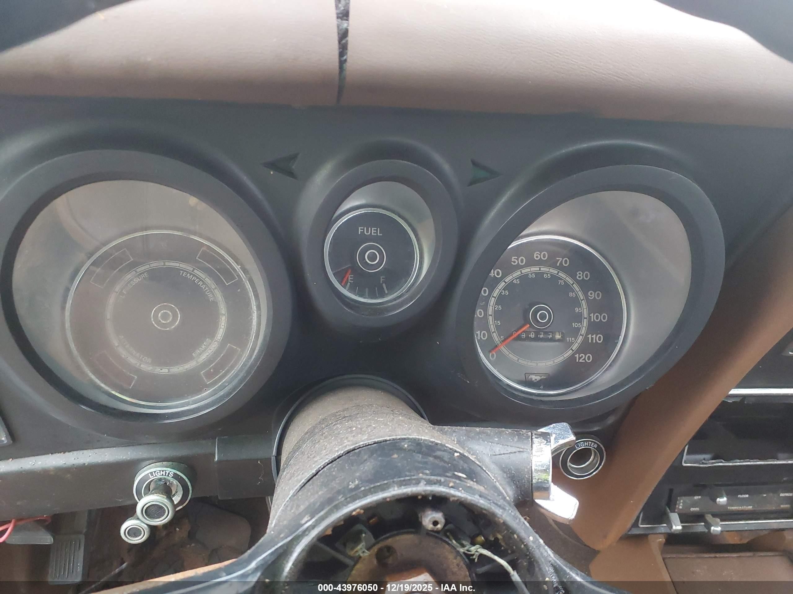 1971 Ford Mustang   Коричневый vin: 1F01F178518      