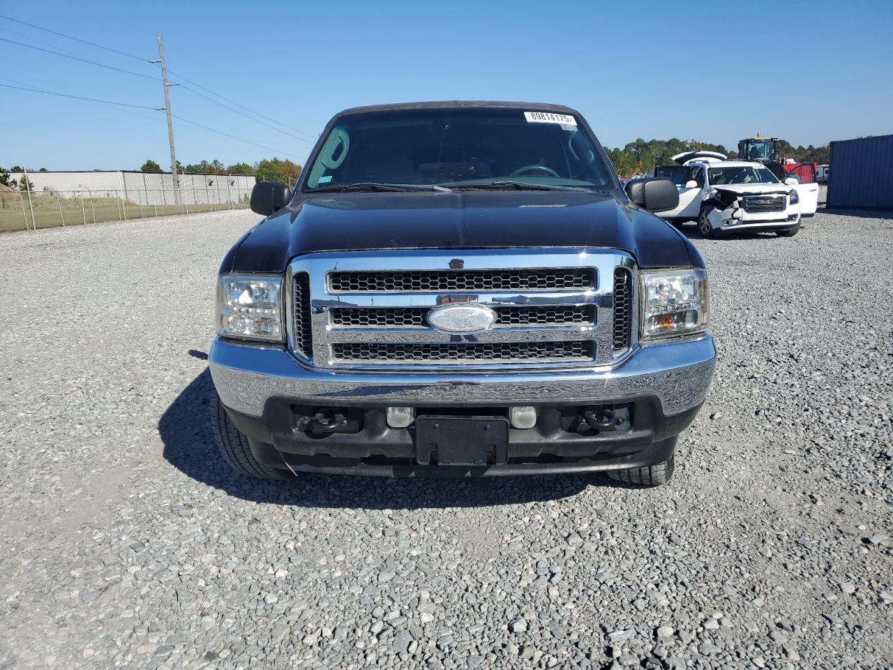 2004 Ford Excursion Xlt Black vin: 1F1NU40S94ED25847