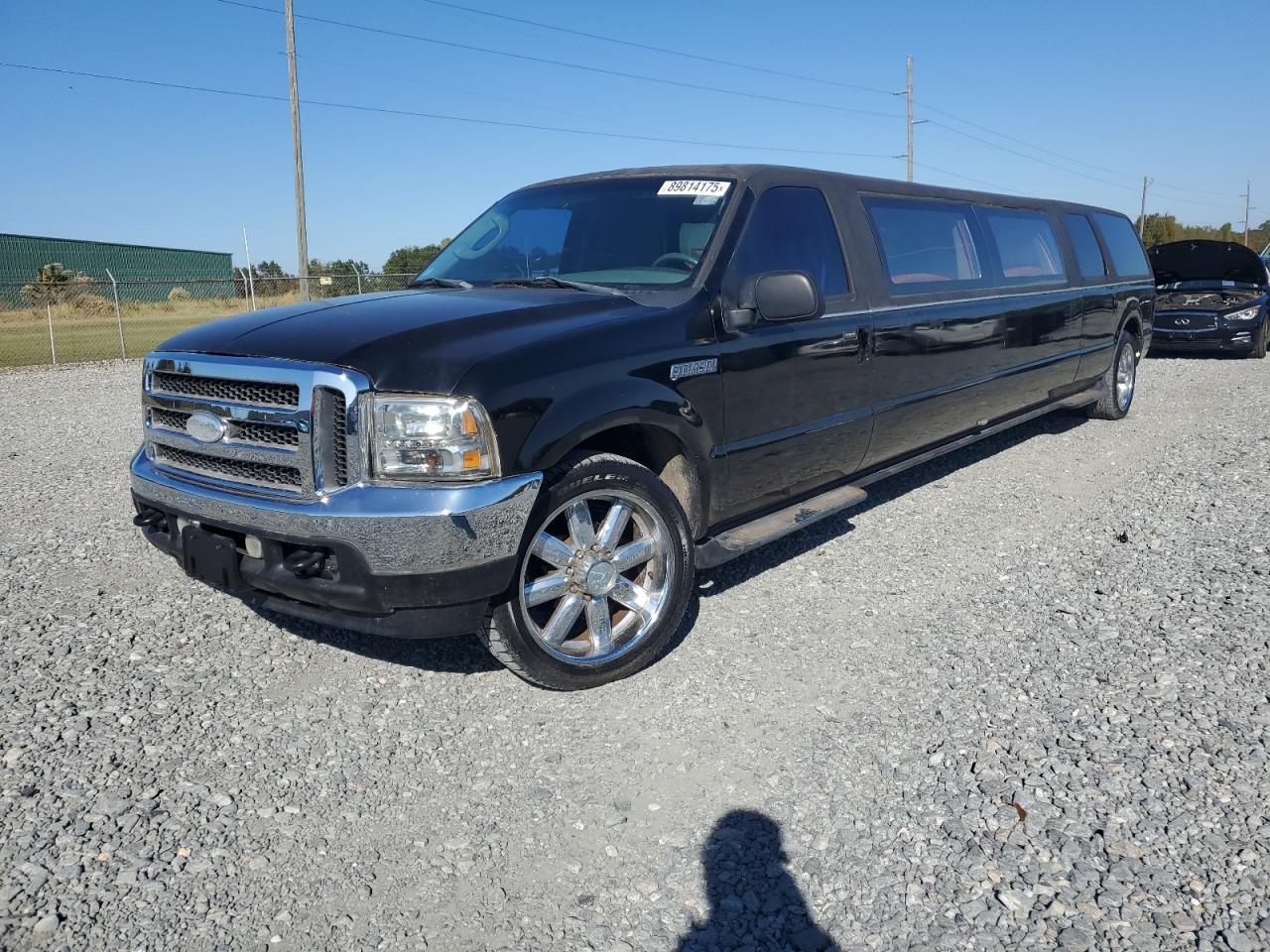 2004 Ford Excursion Xlt Black vin: 1F1NU40S94ED25847