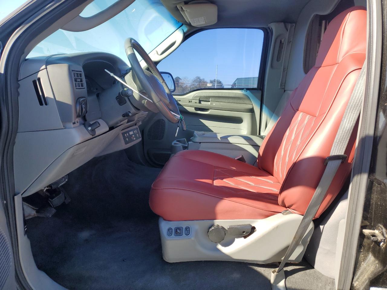 2004 Ford Excursion Xlt Black vin: 1F1NU40S94ED25847