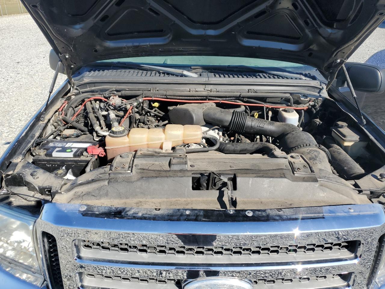 2004 Ford Excursion Xlt Black vin: 1F1NU40S94ED25847