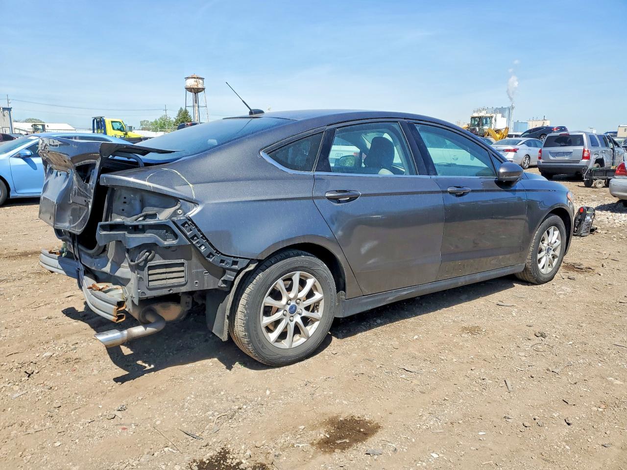 2015 Ford Fusion S Серый vin: 1FA6P0G70F5120522
