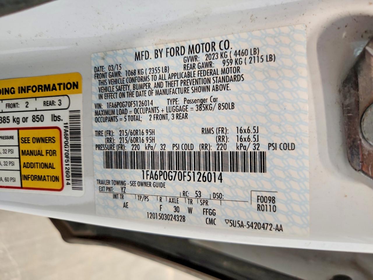 2015 Ford Fusion S Белый vin: 1FA6P0G70F5126014