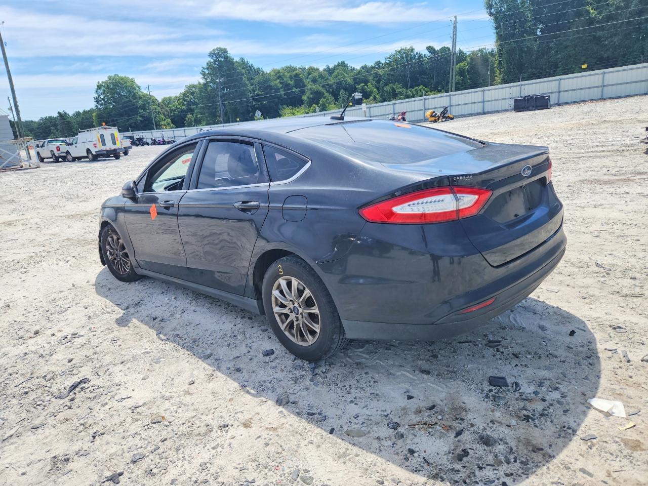 2015 Ford Fusion S Черный vin: 1FA6P0G70F5127003
